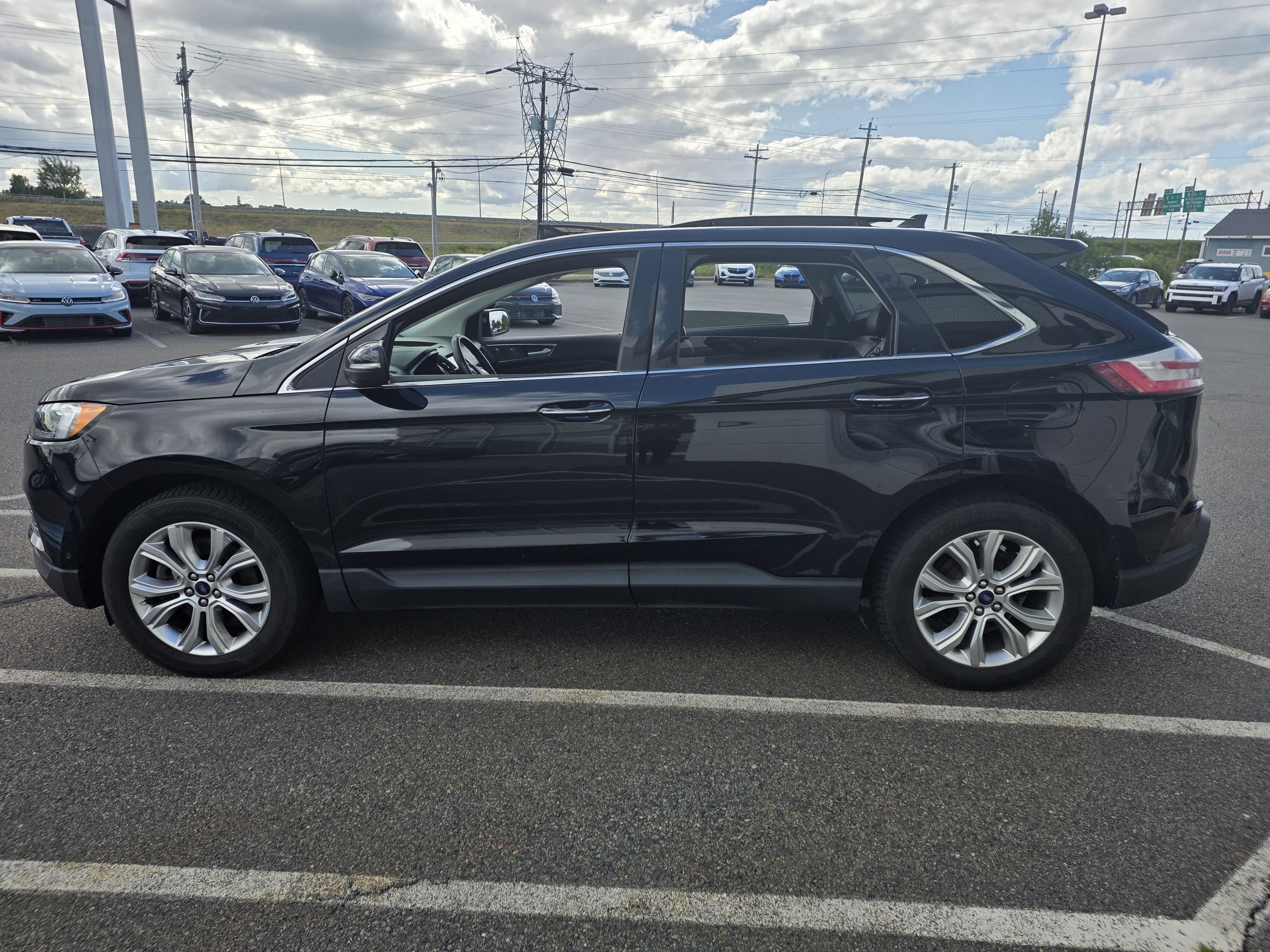 2020 Ford Edge TITANIUM