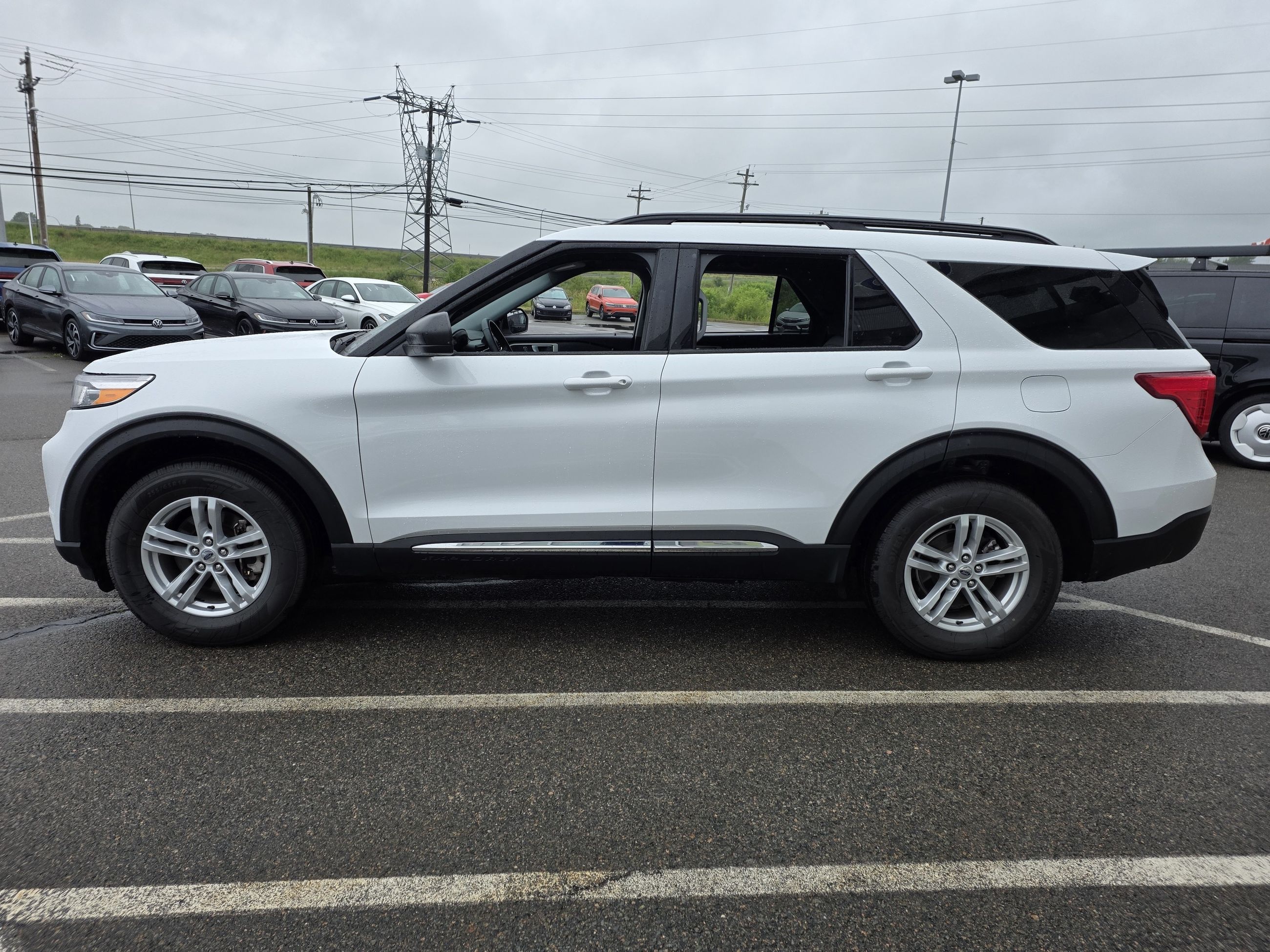 Ford Explorer XLT 2024