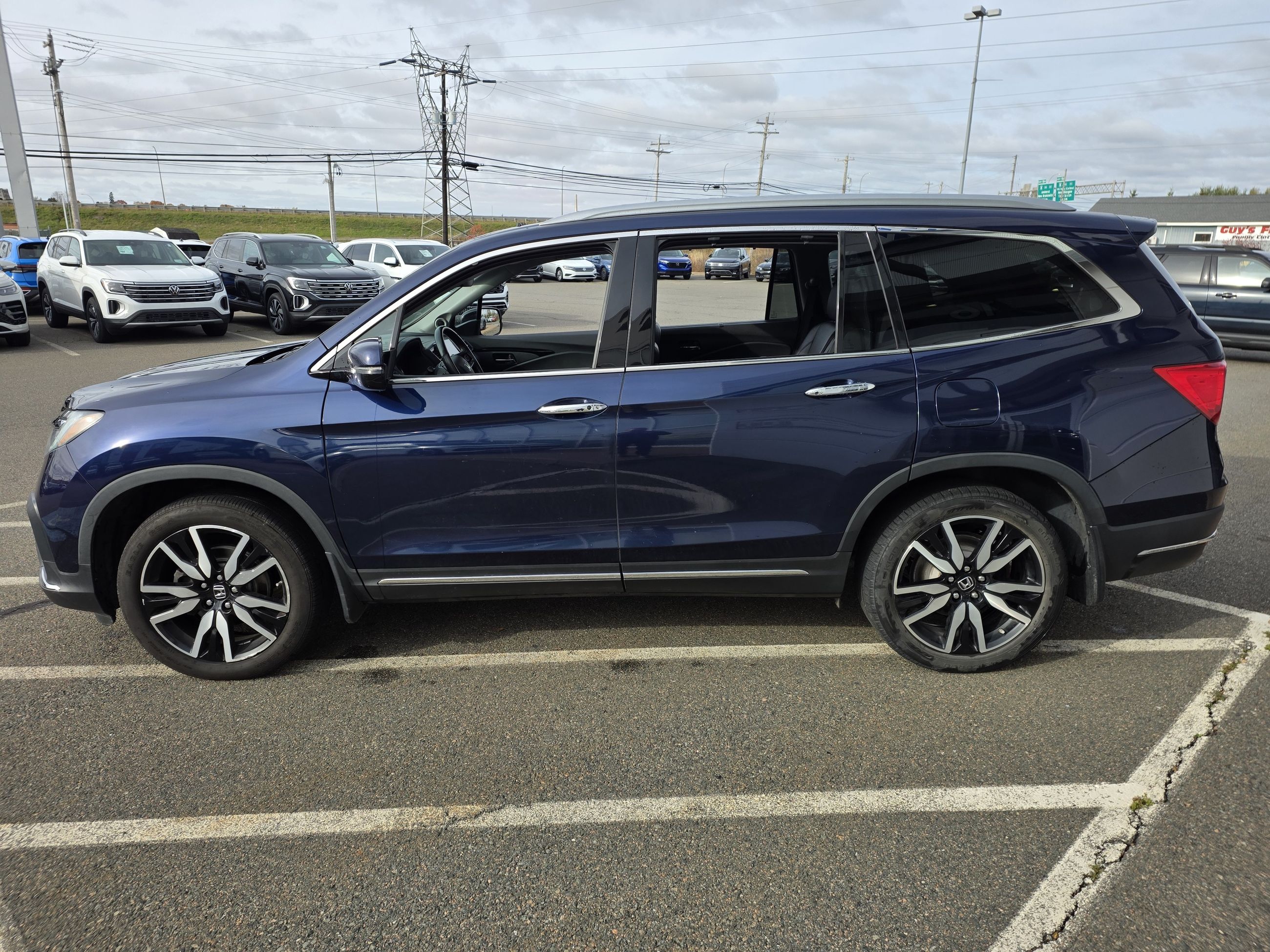 2019 Honda Pilot TOURING 7-PASSENGER