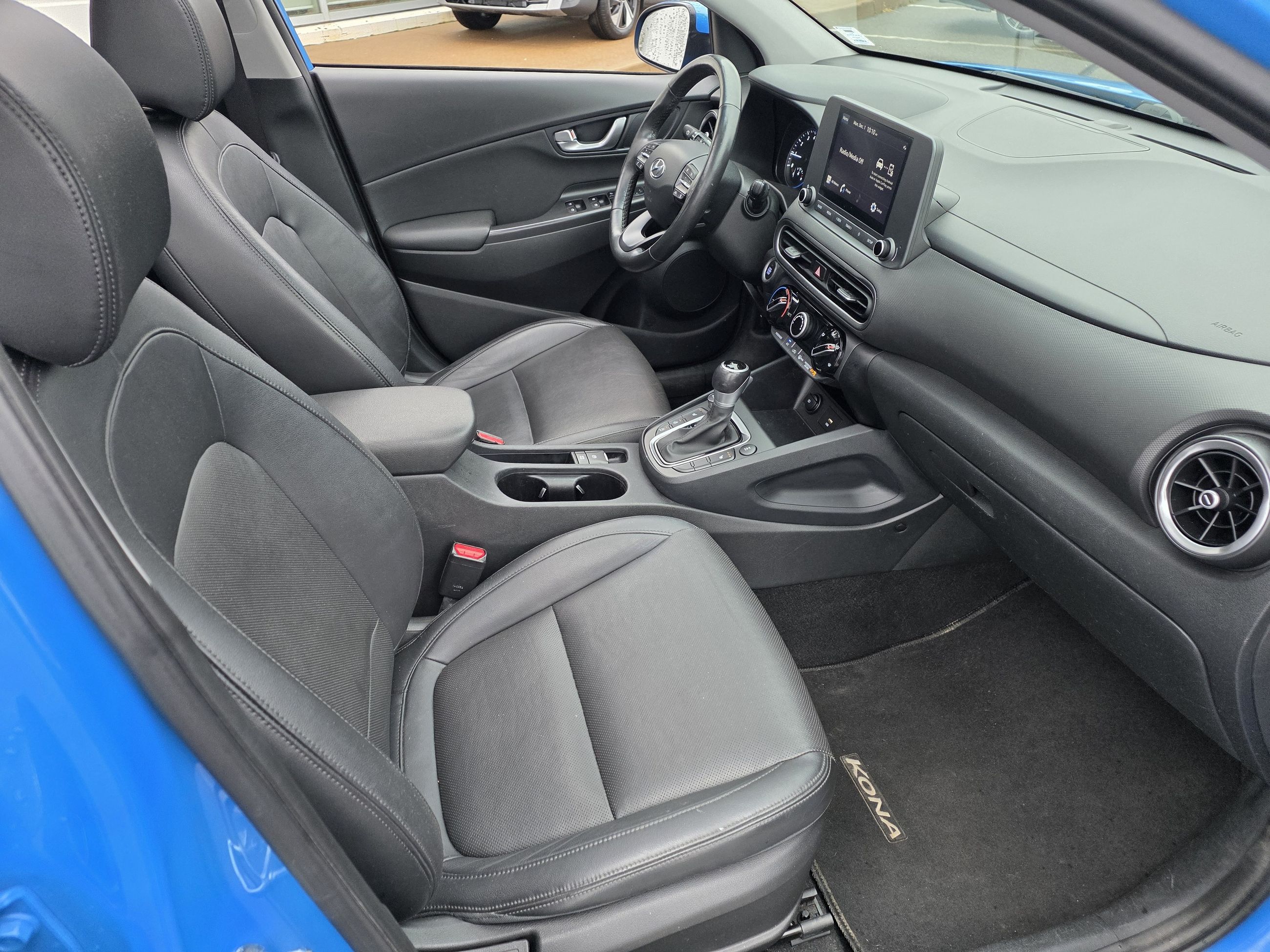 2022 Hyundai Kona PREFERRED SUN & LEATHER