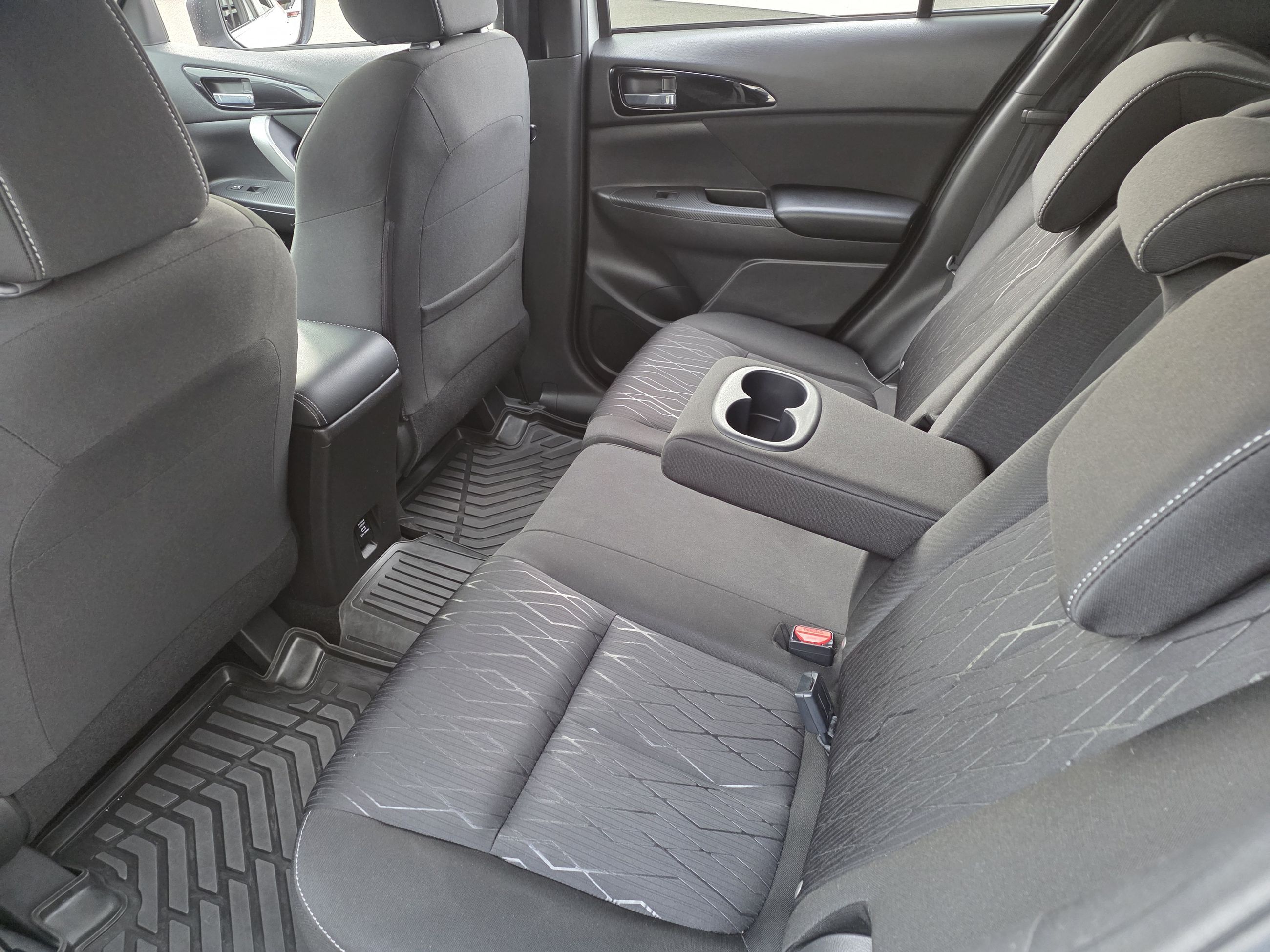 2018 Mitsubishi Eclipse Cross SE