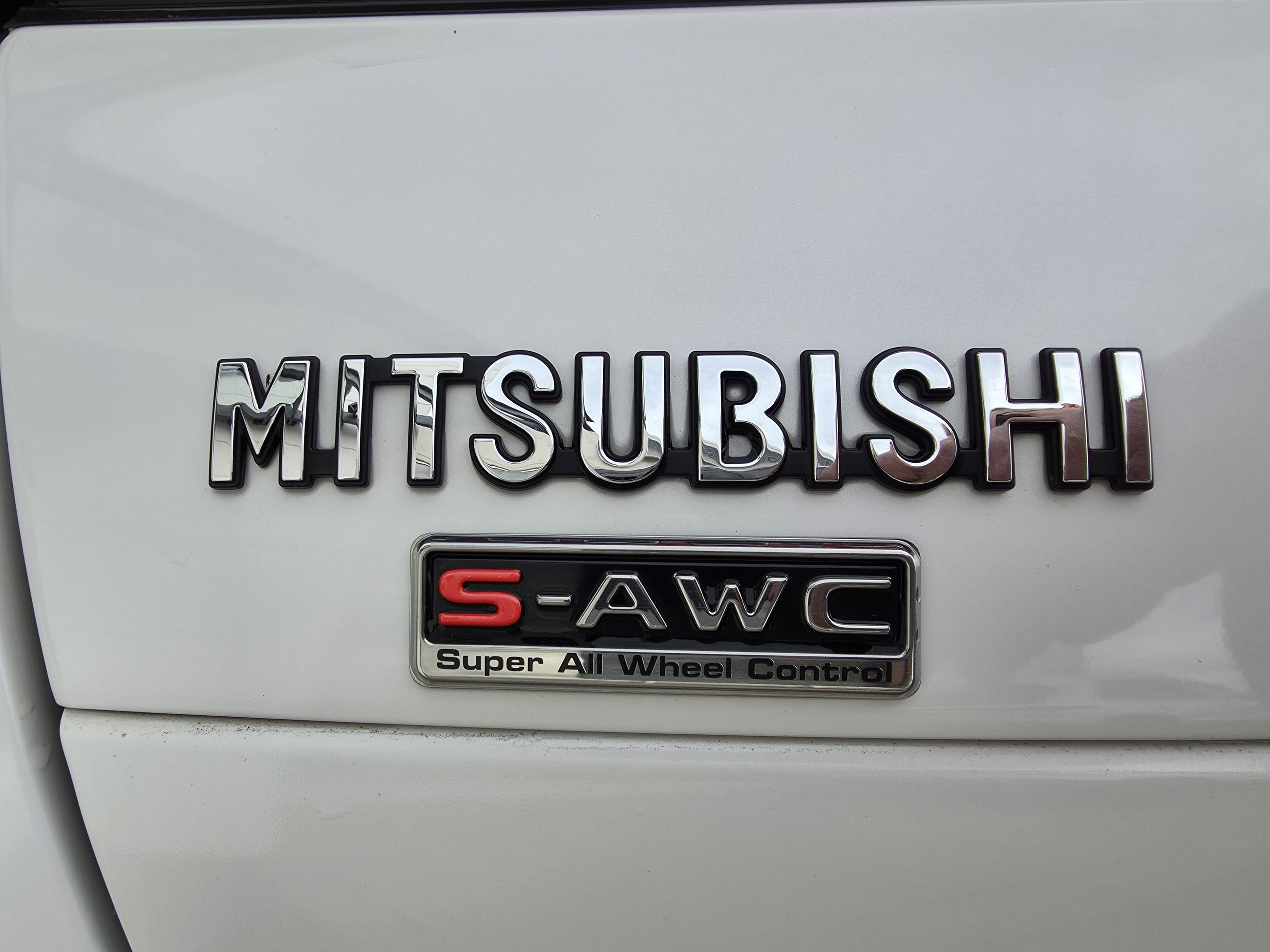 2018 Mitsubishi Eclipse Cross SE