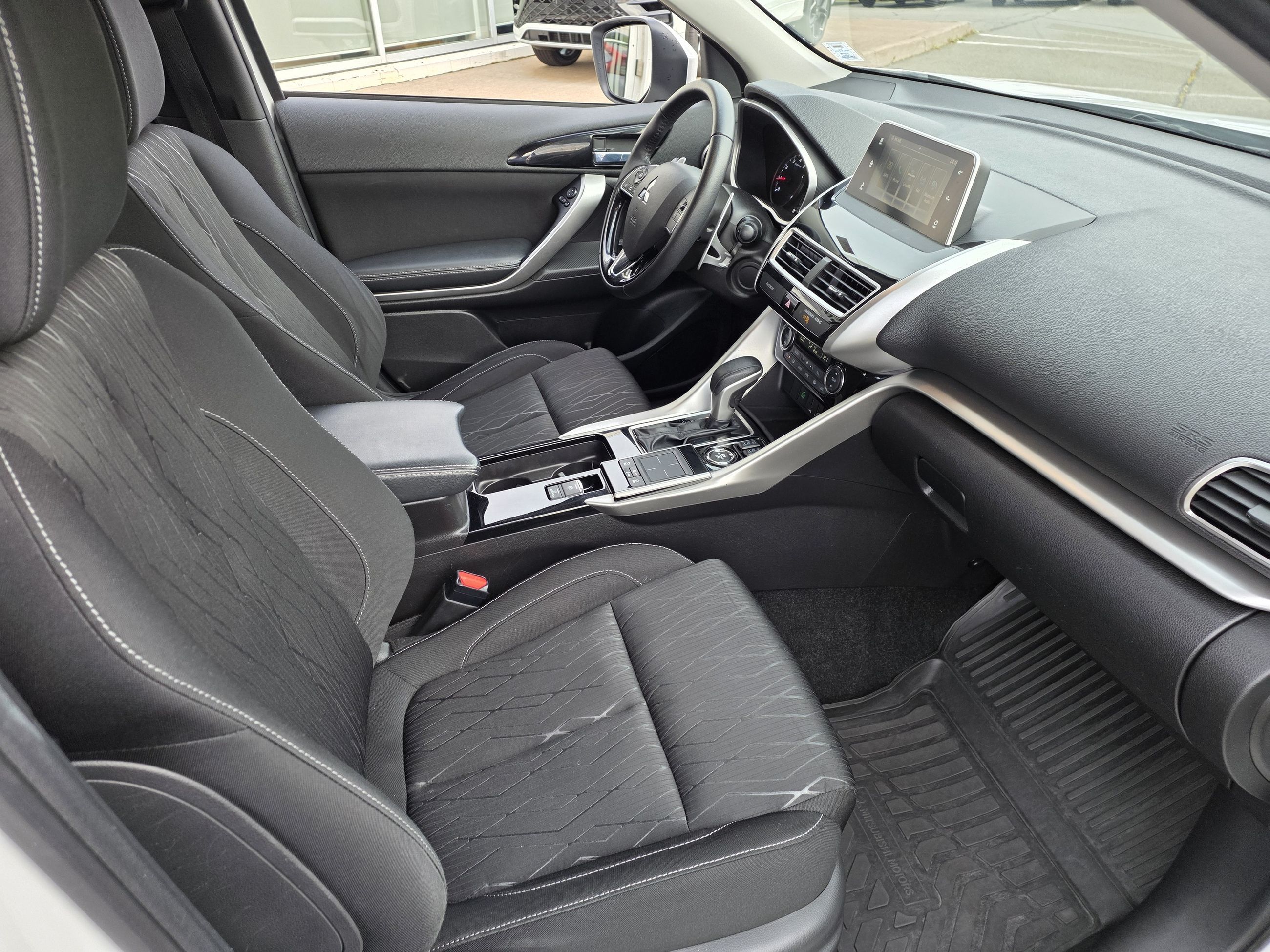 2018 Mitsubishi Eclipse Cross SE