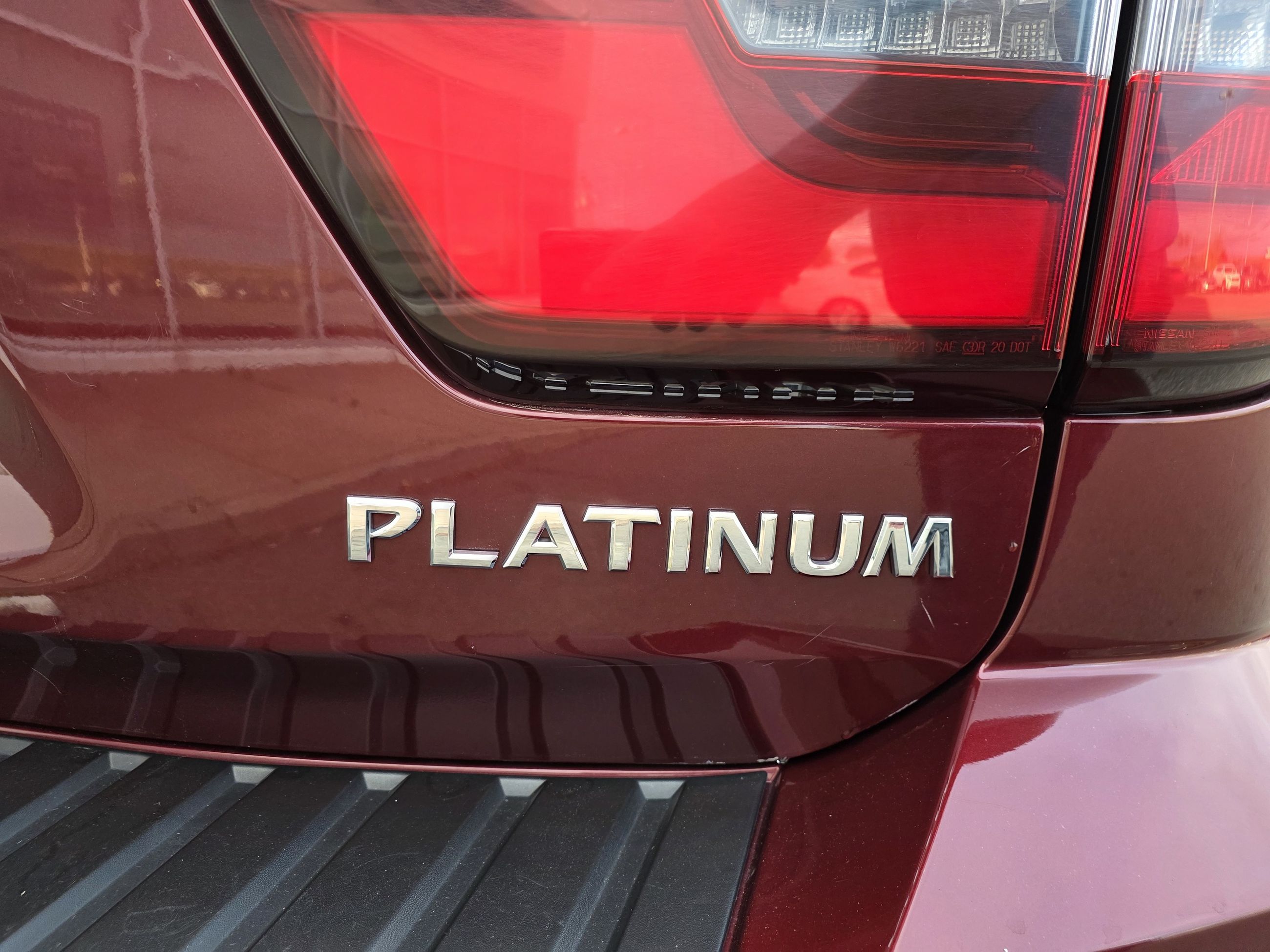 2023 Nissan Armada PLATINUM