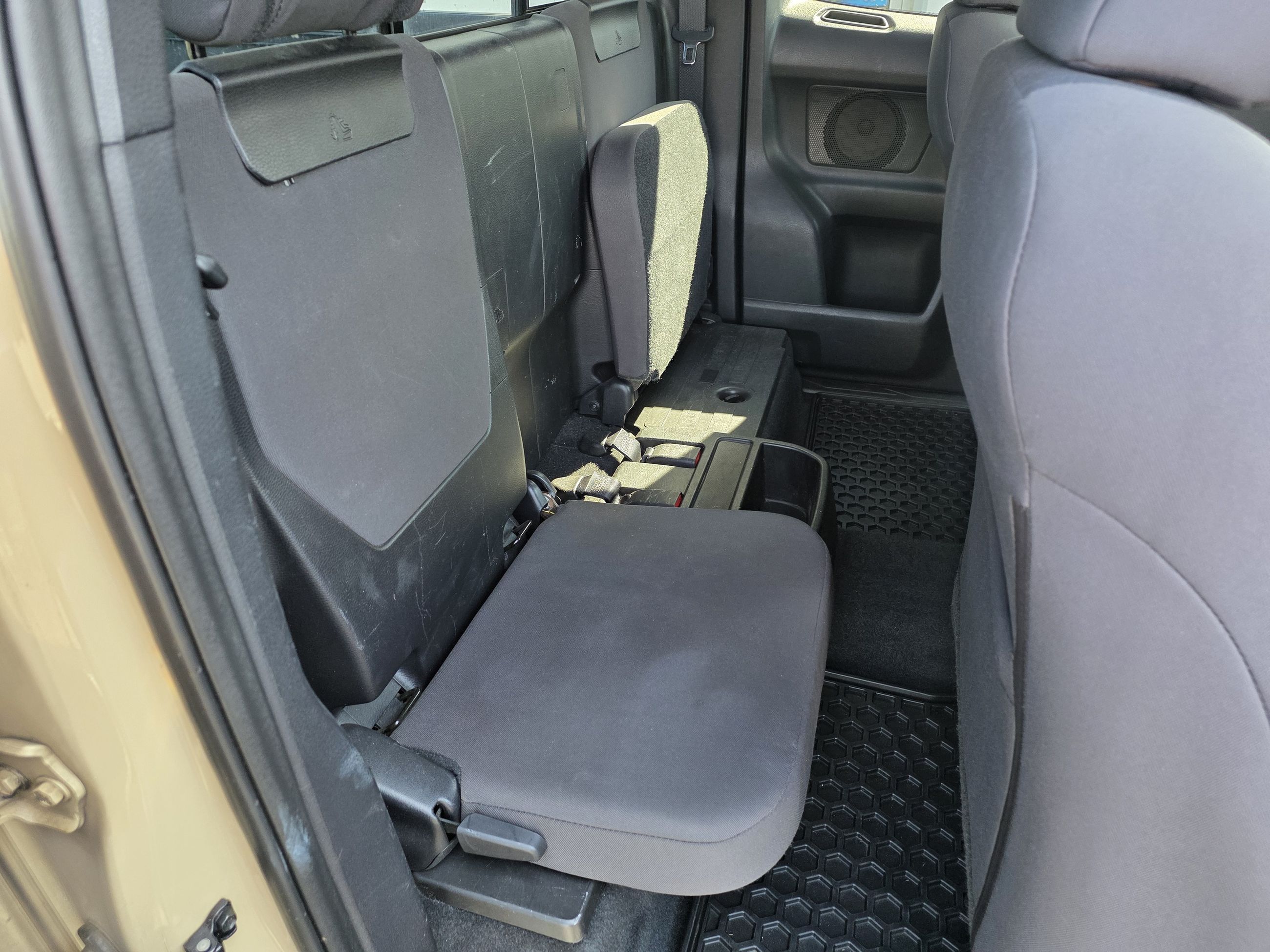 Toyota Tacoma SR5 2016