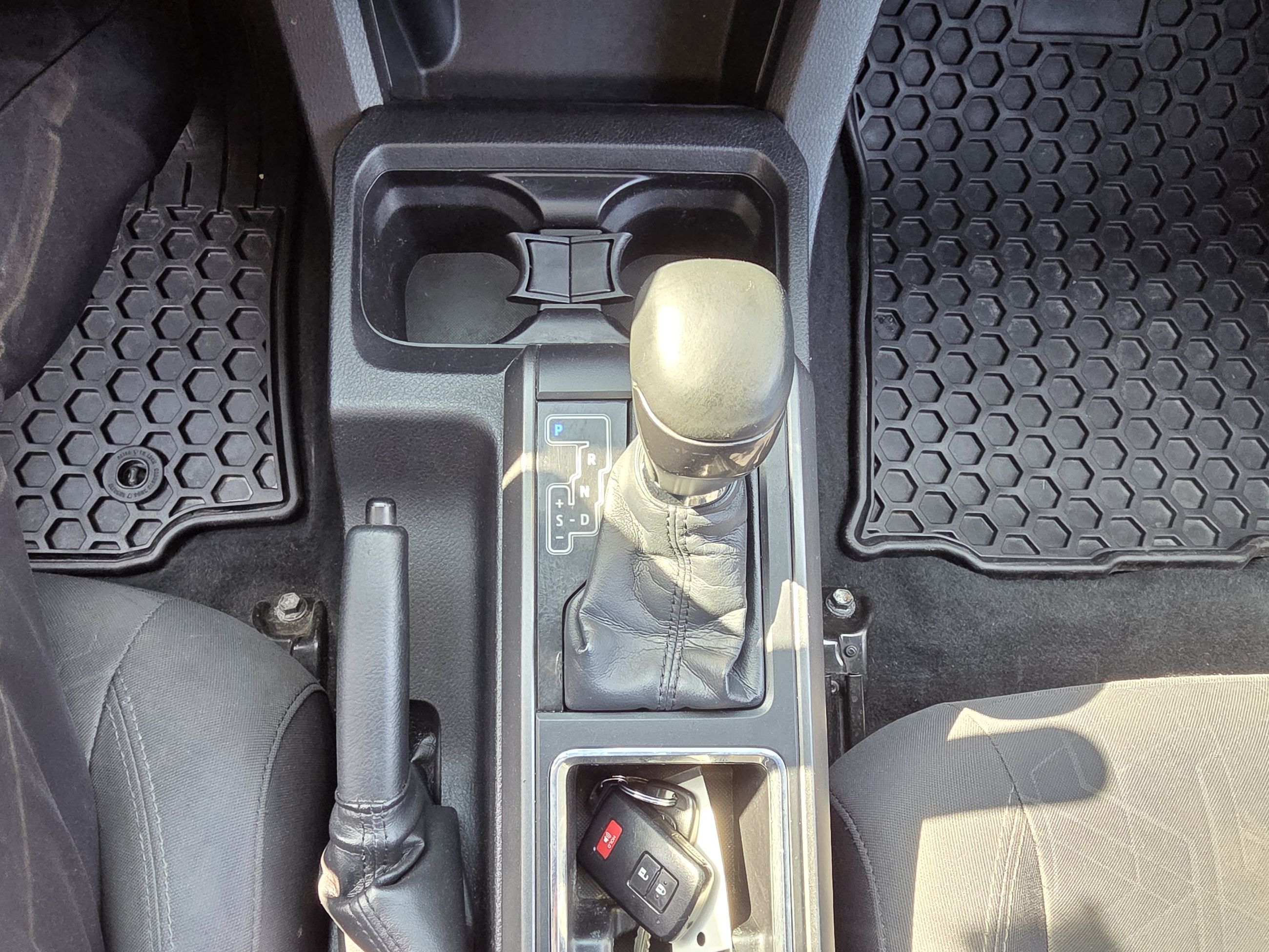 Toyota Tacoma SR5 2016