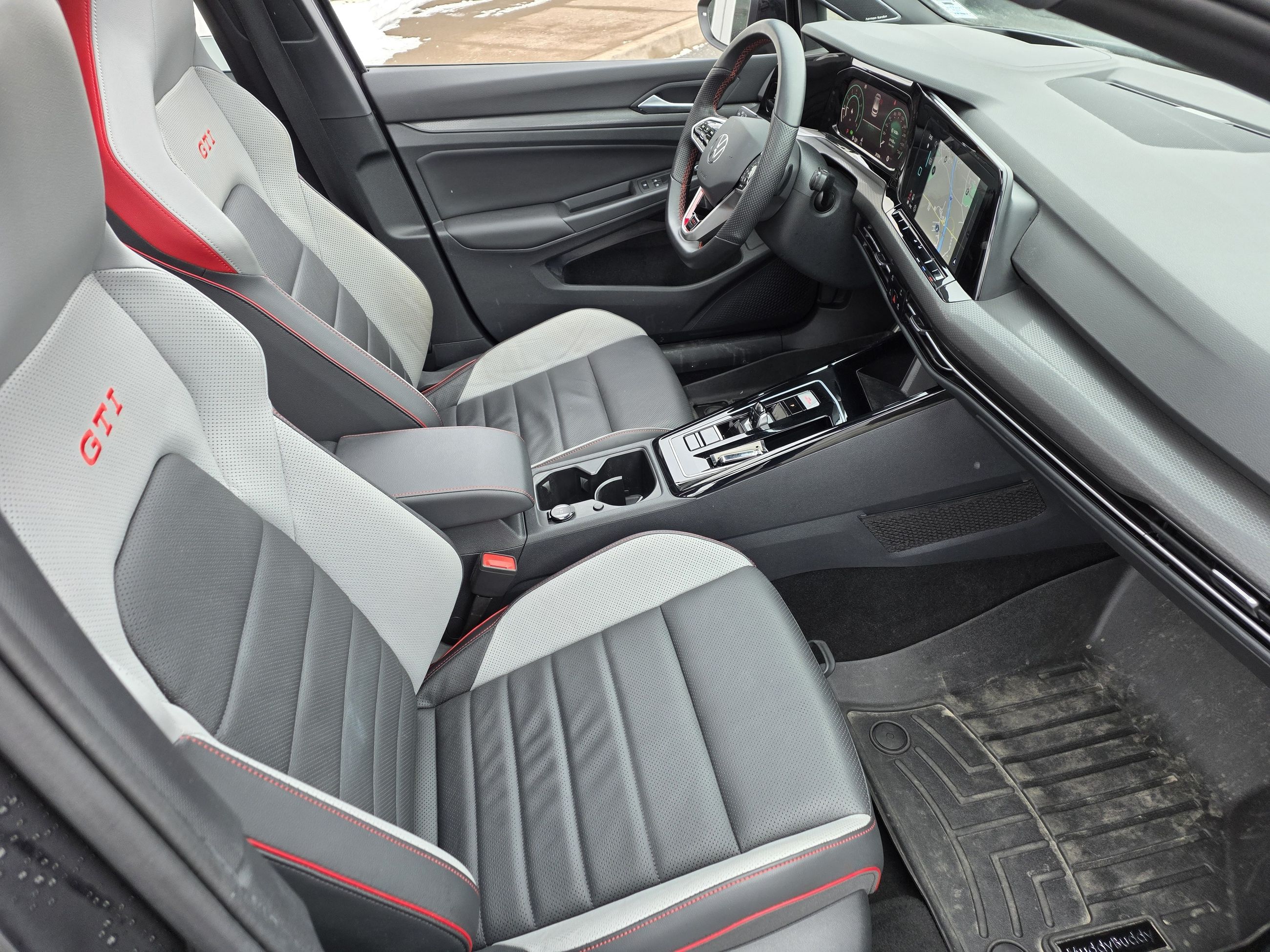 2023 Volkswagen Golf GTI PERFORMANCE