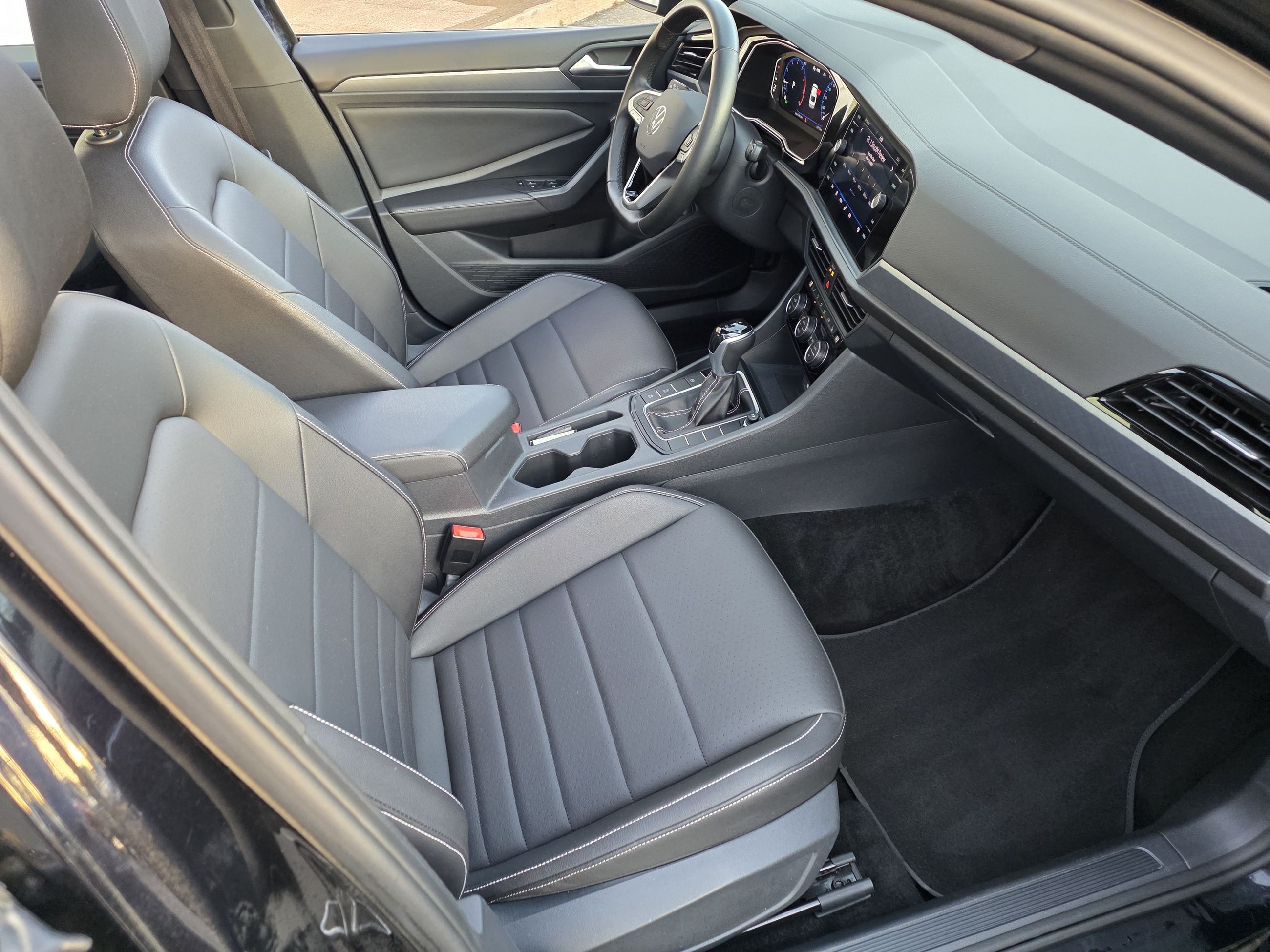 2024 Volkswagen Jetta COMFORTLINE