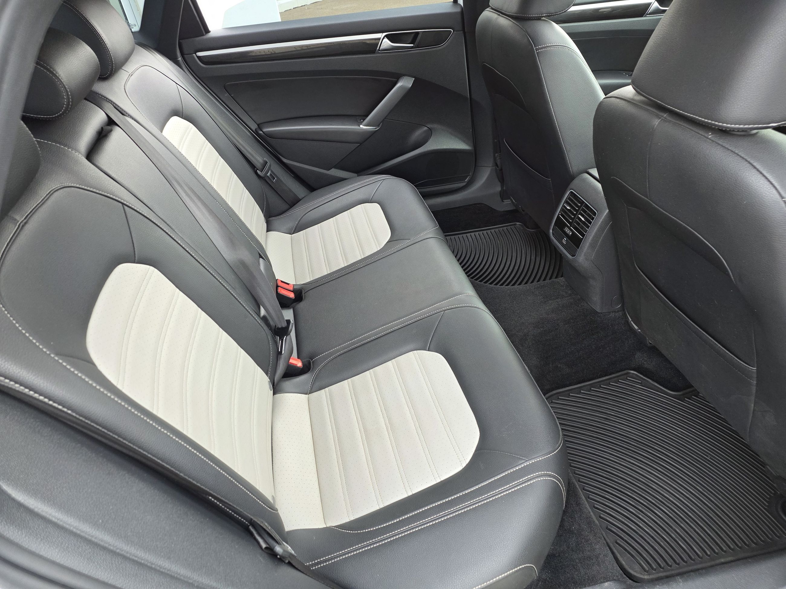 2018 Volkswagen Passat GT