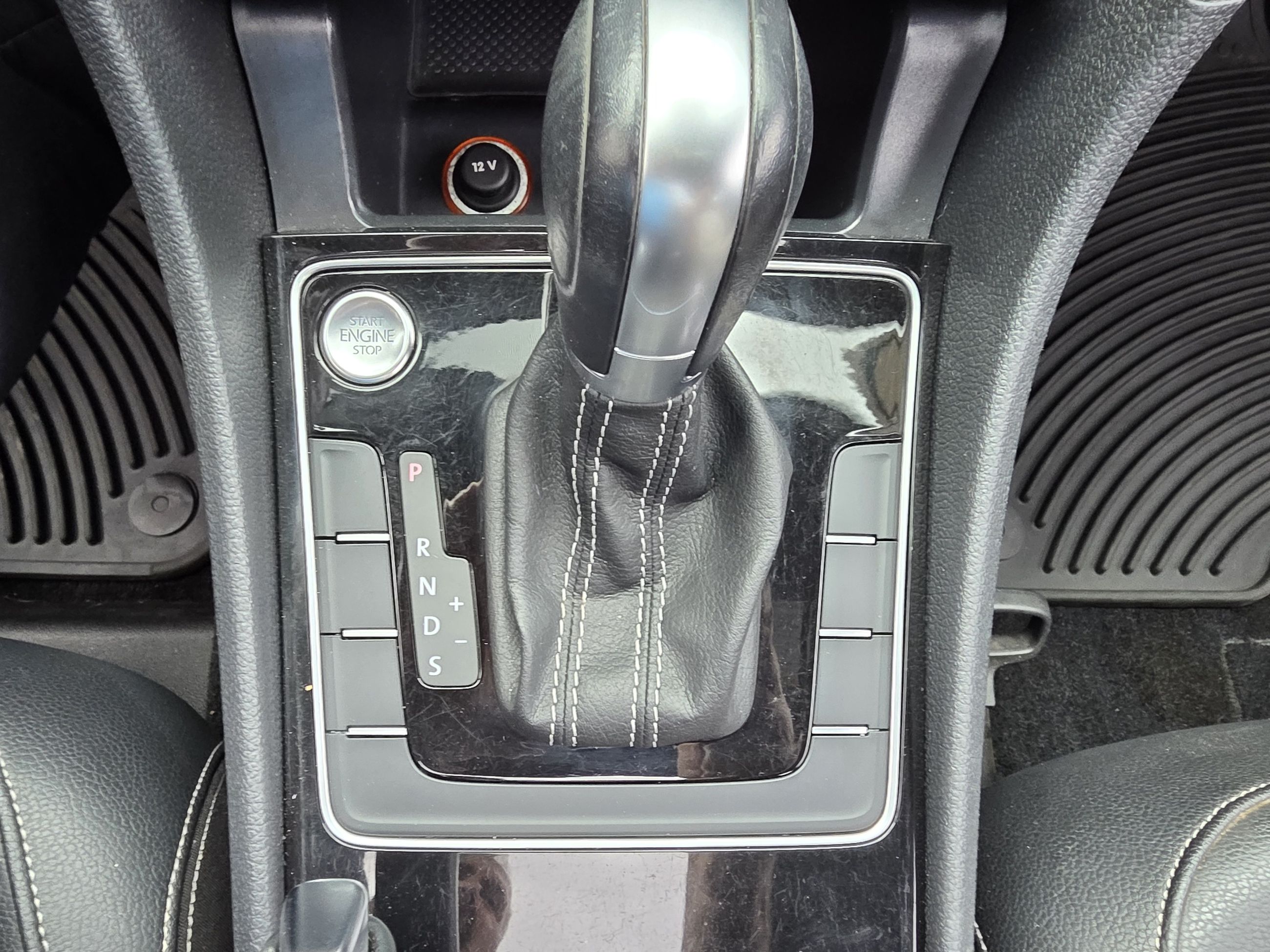 2018 Volkswagen Passat GT