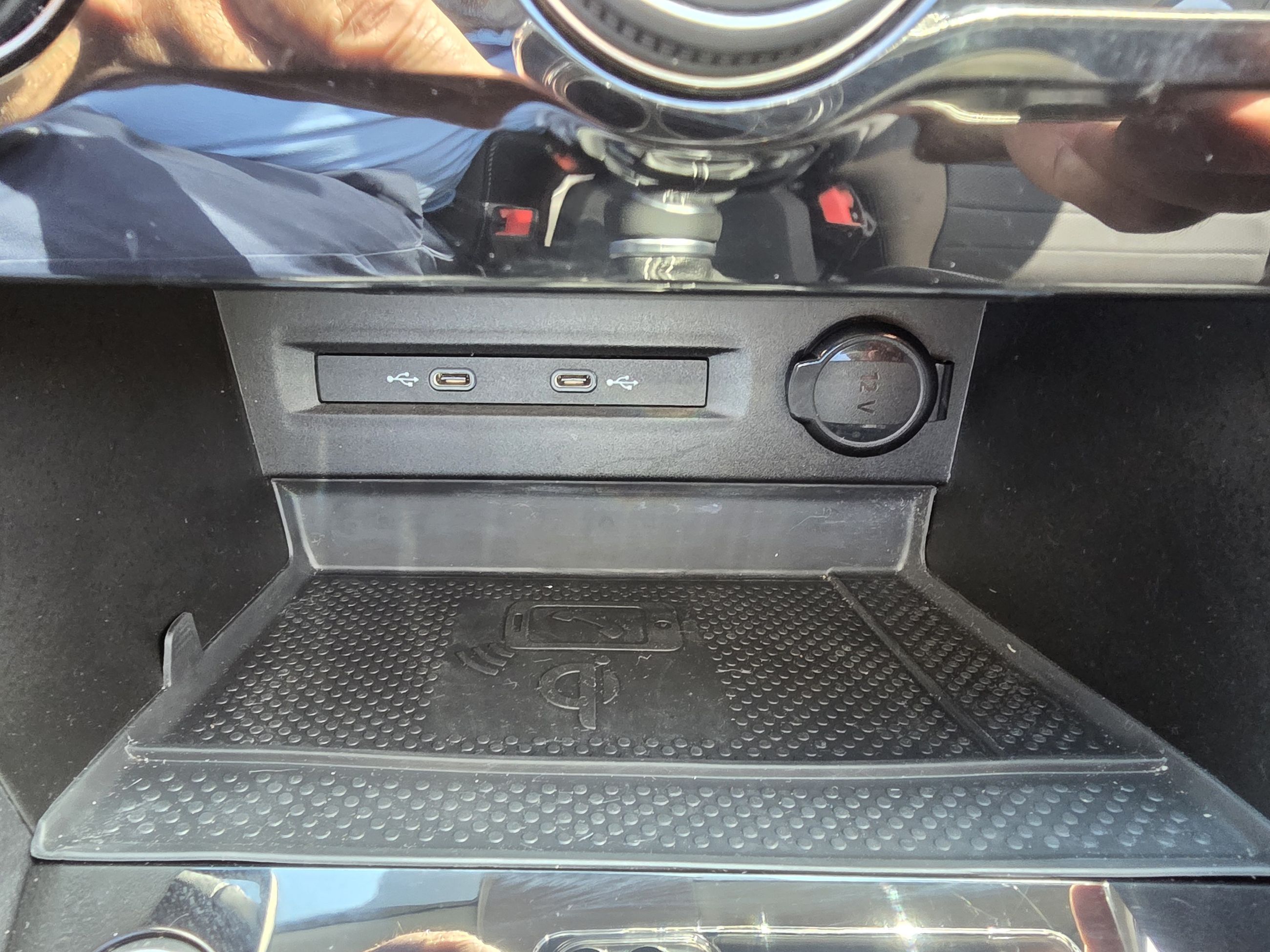 Volkswagen Taos HIGHLINE 2024