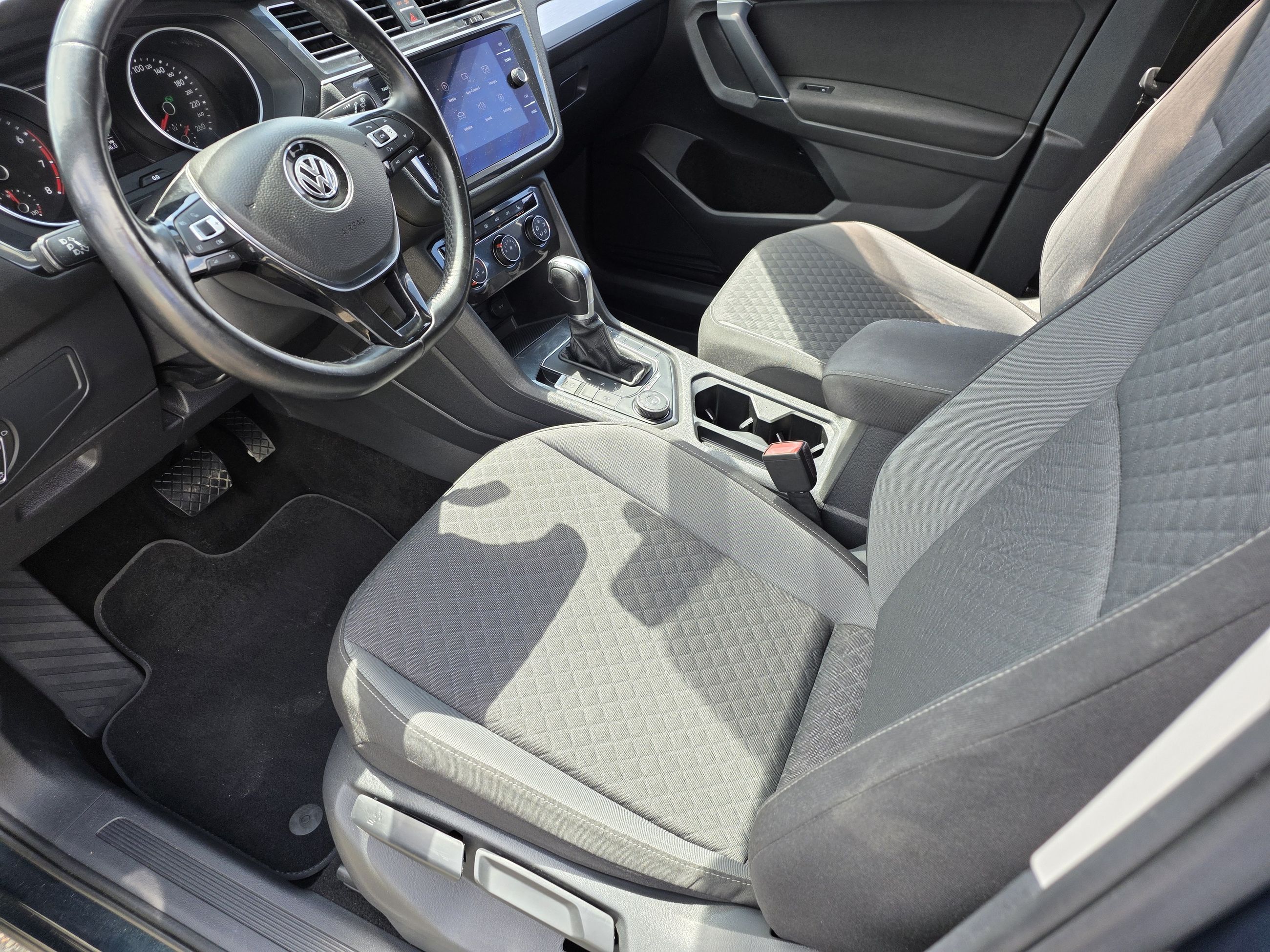 Volkswagen Tiguan TRENDLINE 2018