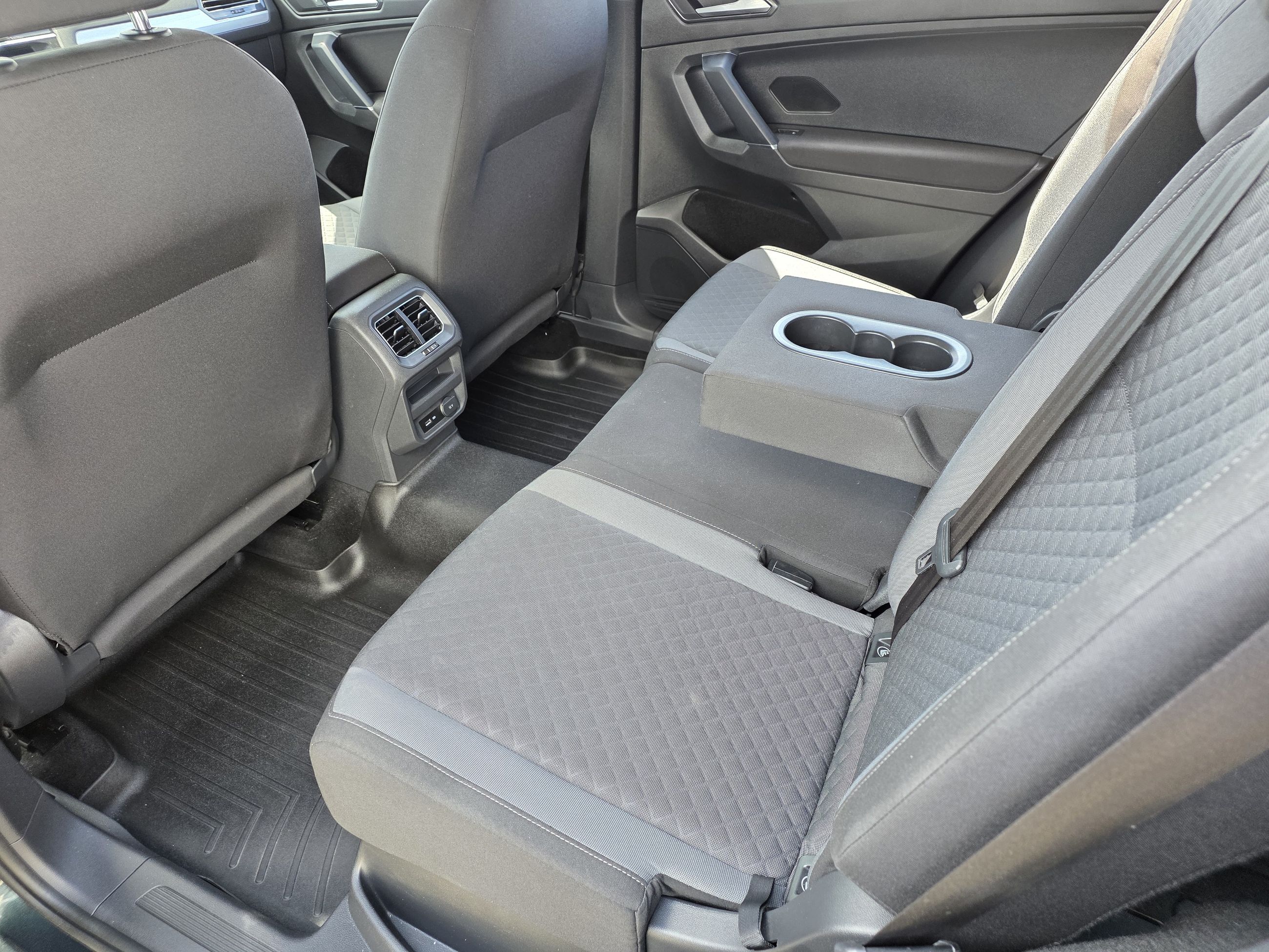 Volkswagen Tiguan TRENDLINE 2018
