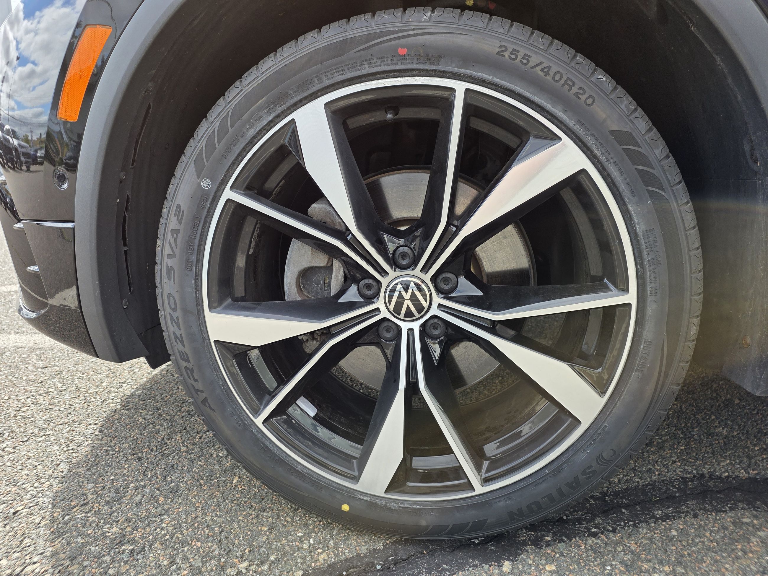 Volkswagen Tiguan HIGHLINE R-LINE 2023