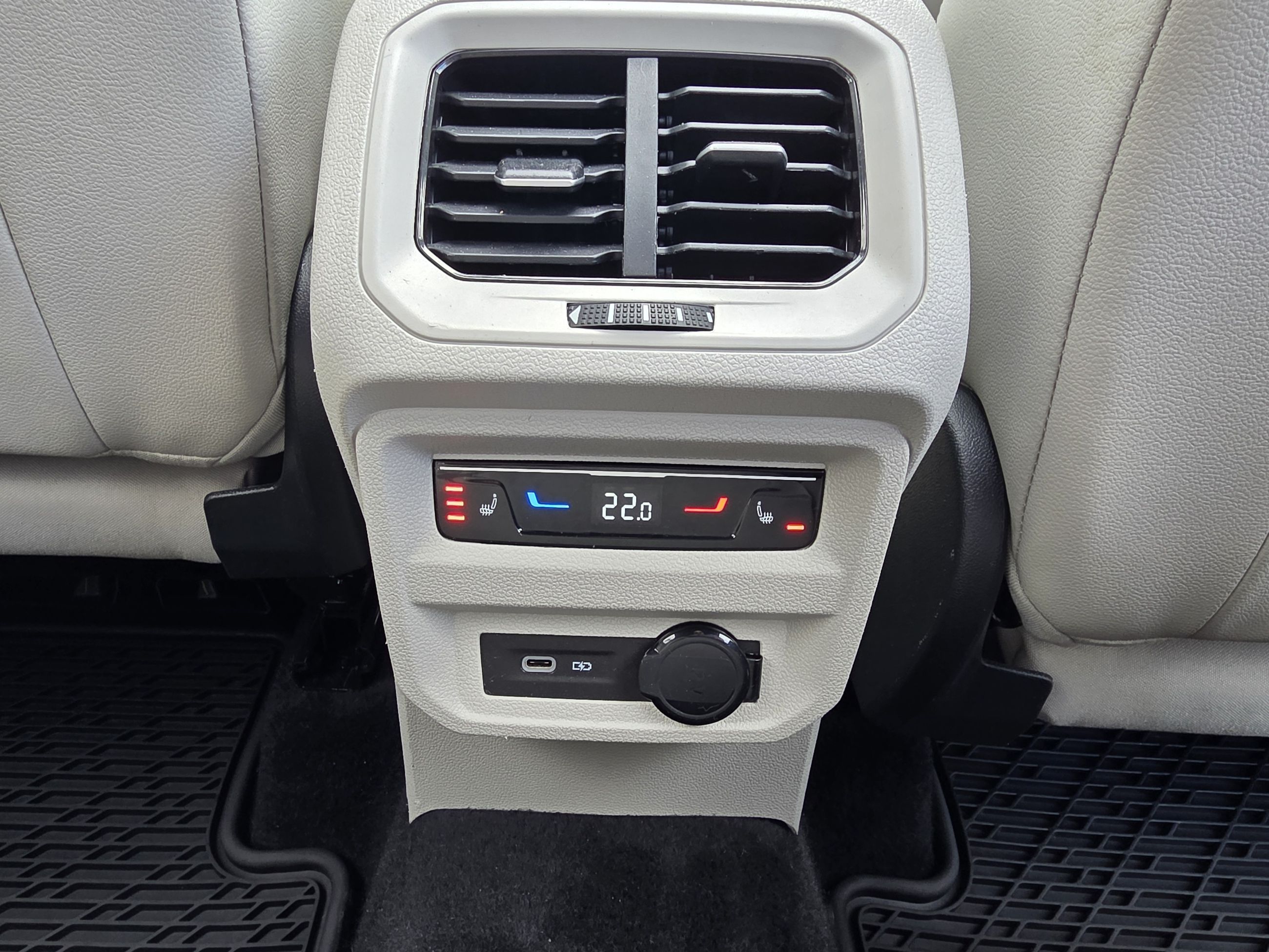 Volkswagen Tiguan HIGHLINE R-LINE 2023