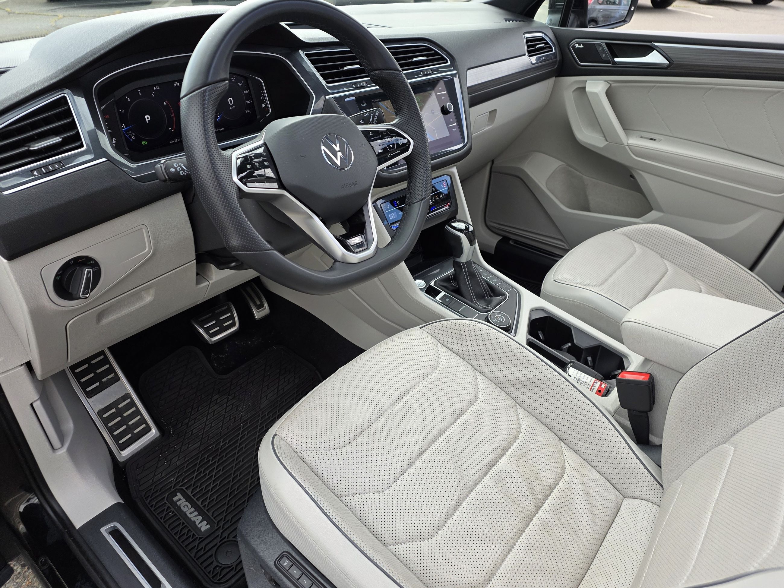 Volkswagen Tiguan HIGHLINE R-LINE 2023