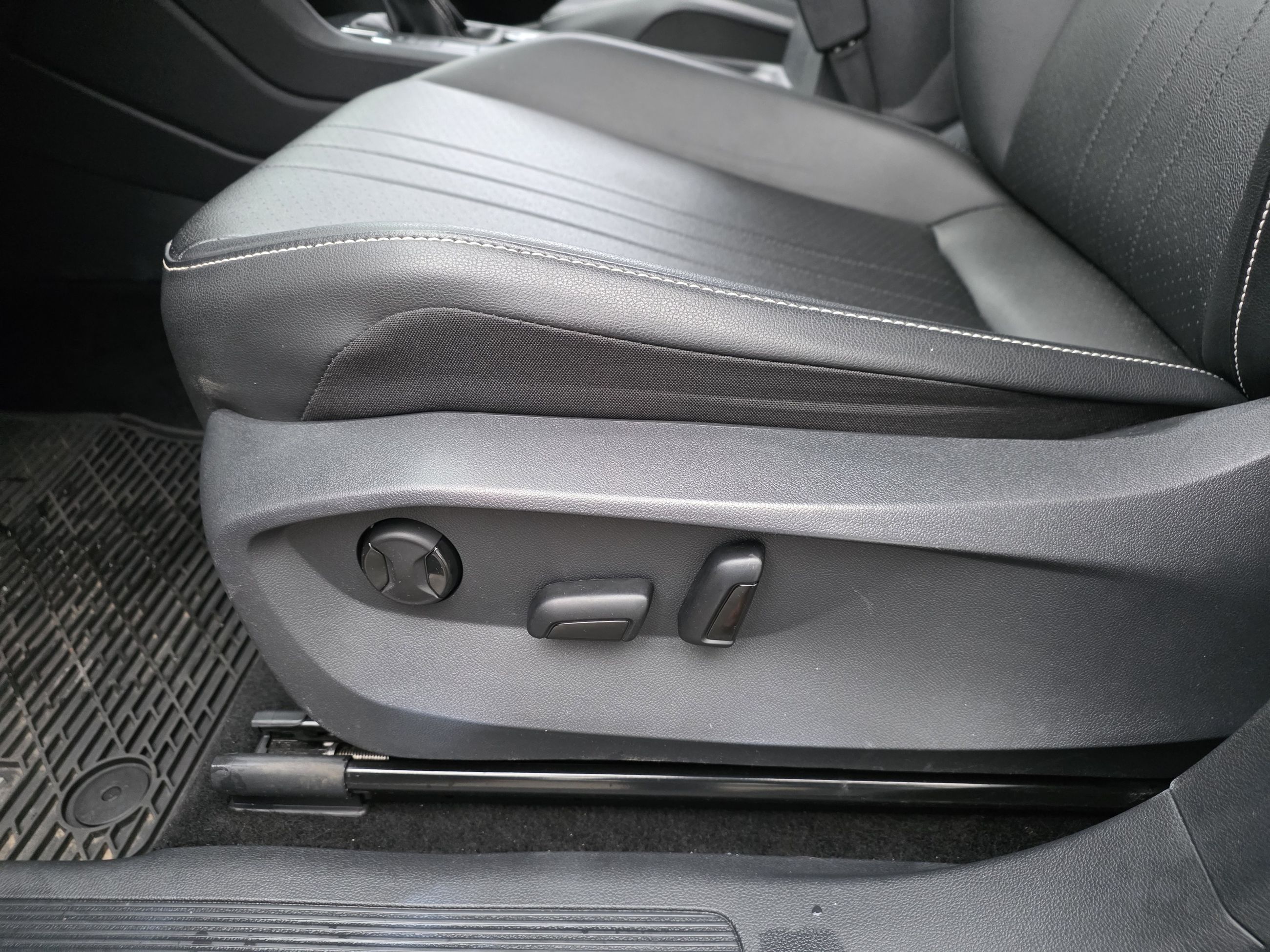 2023 Volkswagen Tiguan COMFORTLINE