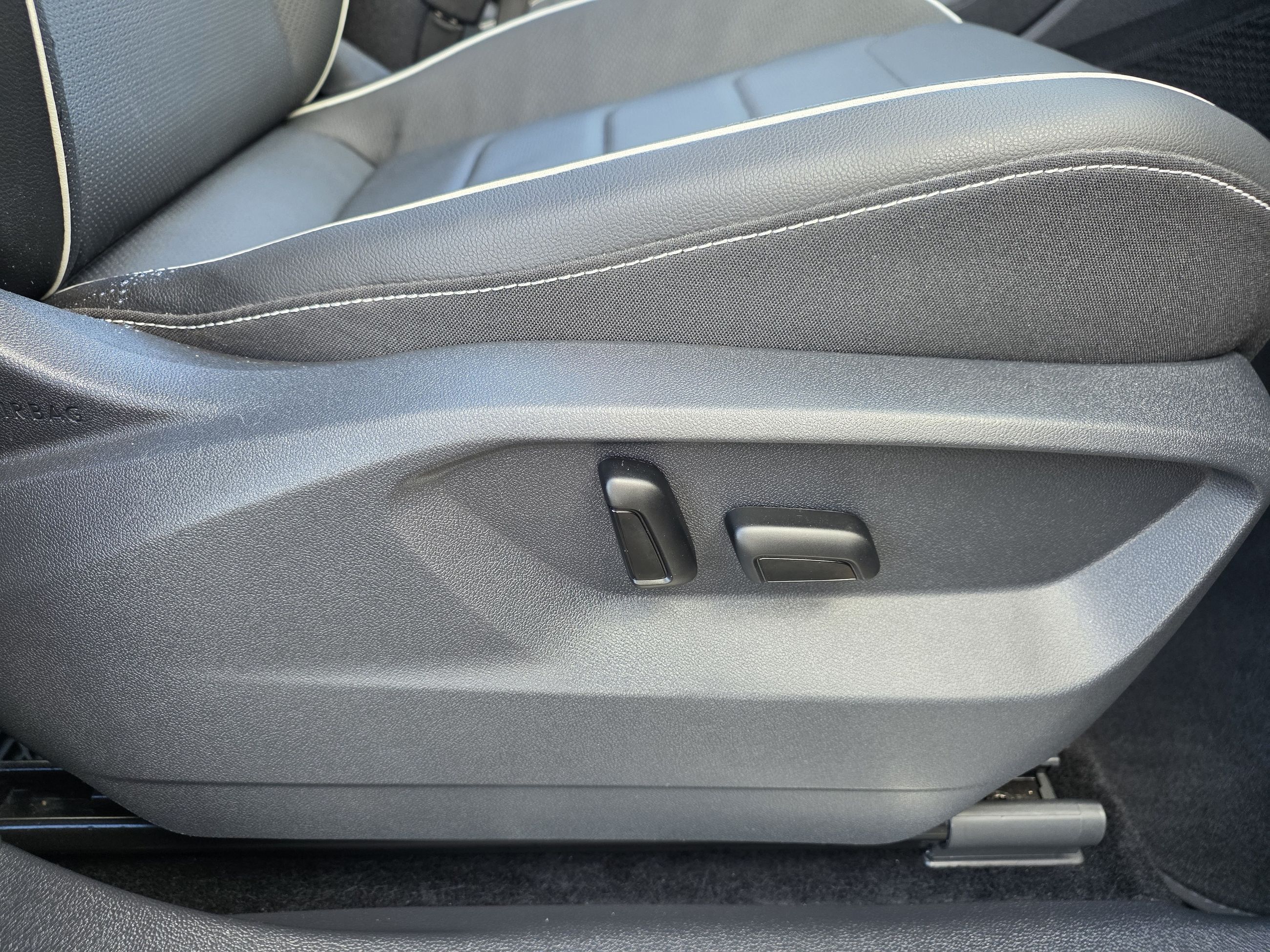 2024 Volkswagen Tiguan HIGHLINE R-LINE