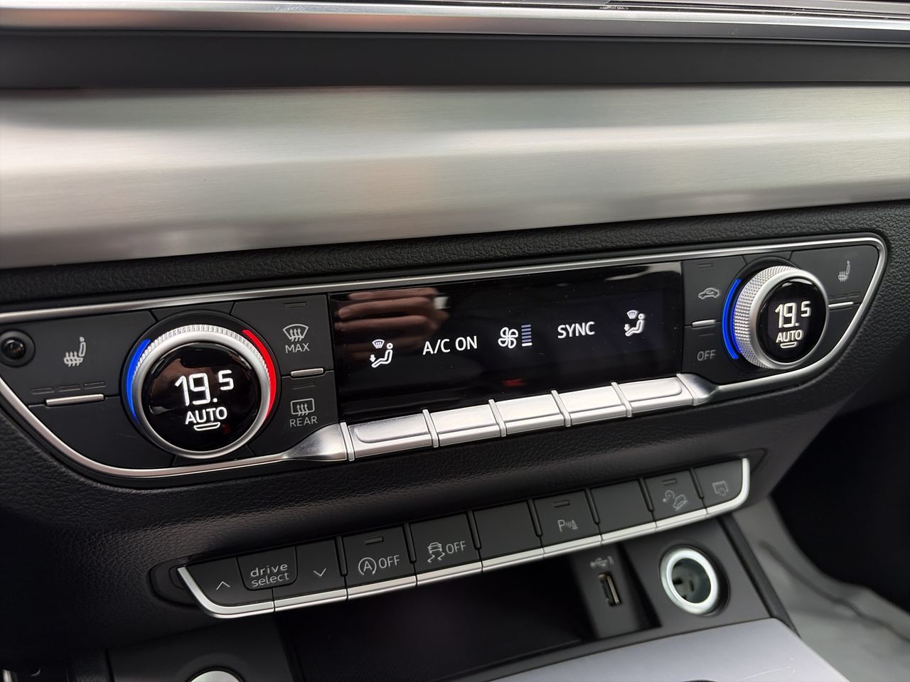 2023 Audi Q5 in Vaughan, Ontario