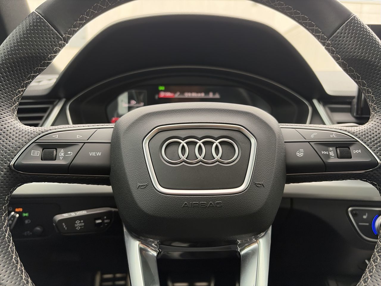2023 Audi Q5 in Vaughan, Ontario