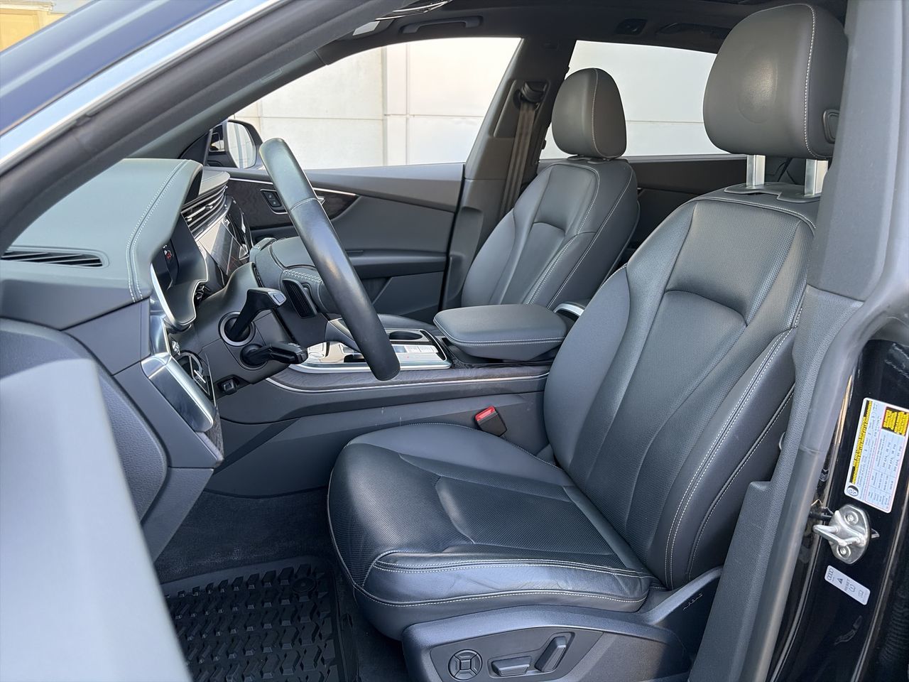 Audi Q8  2020 à Vaughan, Ontario