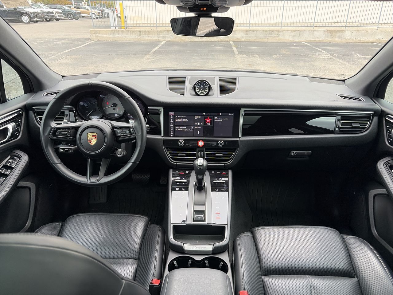 2024 Porsche Macan in Vaughan, Ontario
