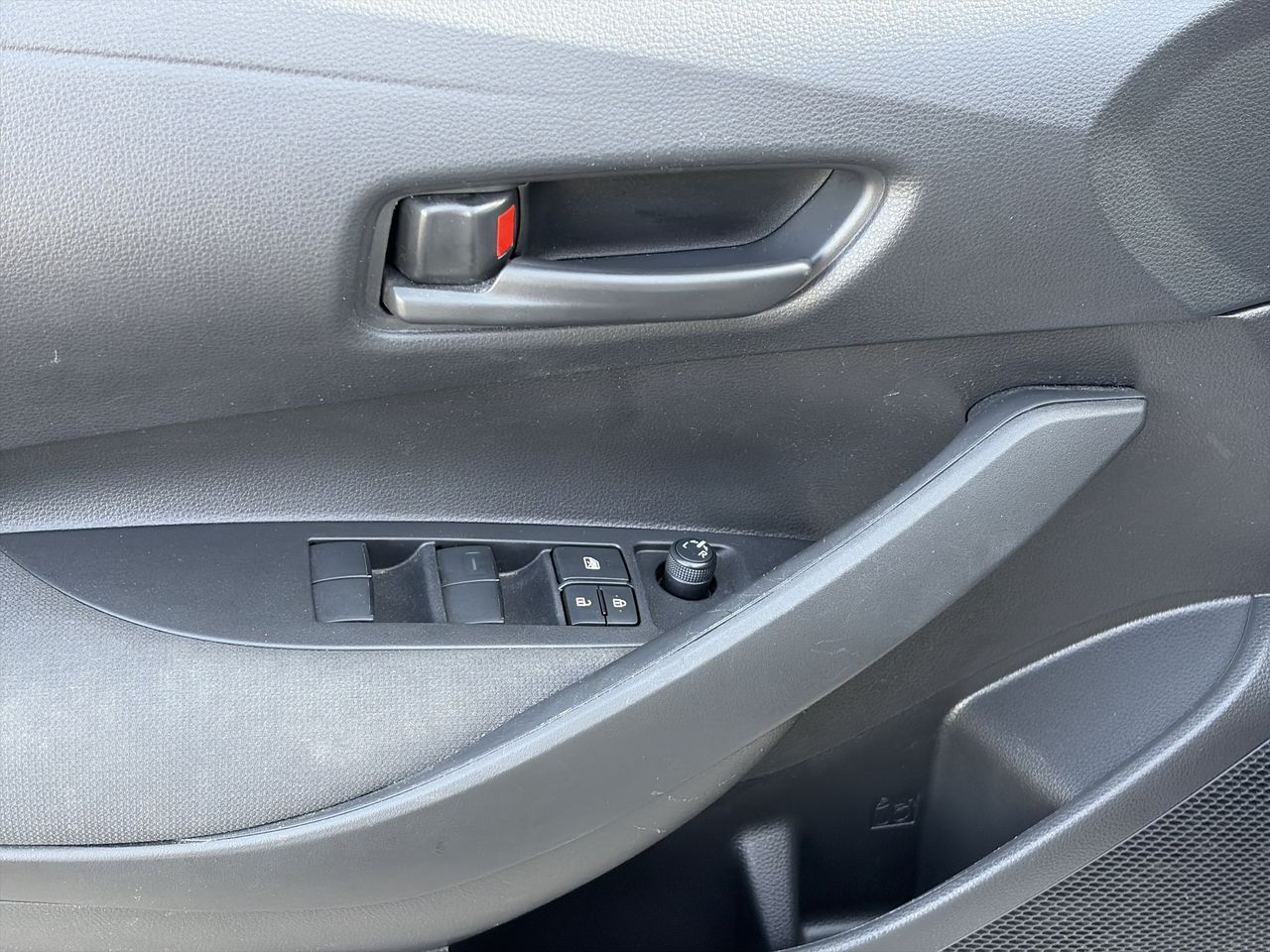 2025 Toyota Corolla Hybrid in Vaughan, Ontario