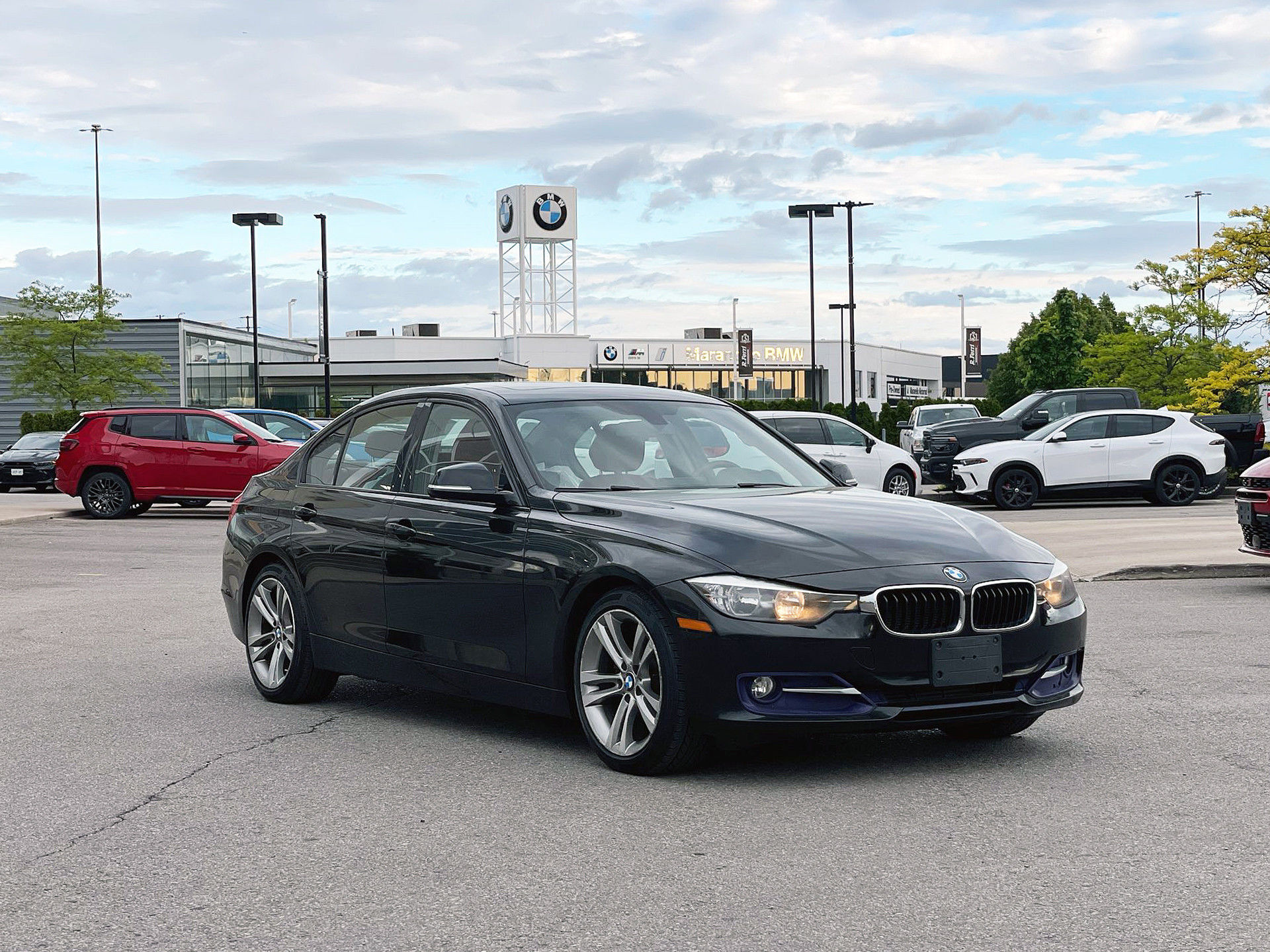 BMW 320i  2014 à Woodbridge, Ontario
