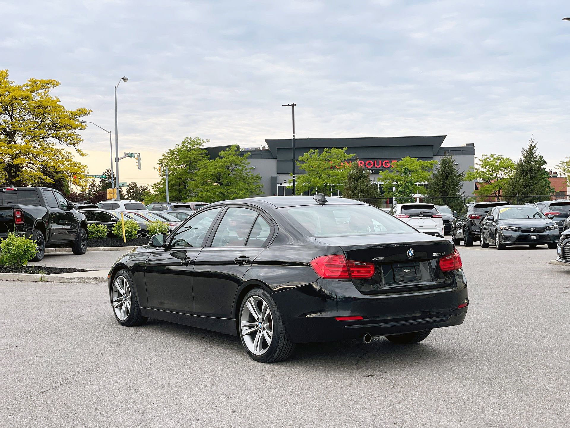 BMW 320i  2014 à Woodbridge, Ontario