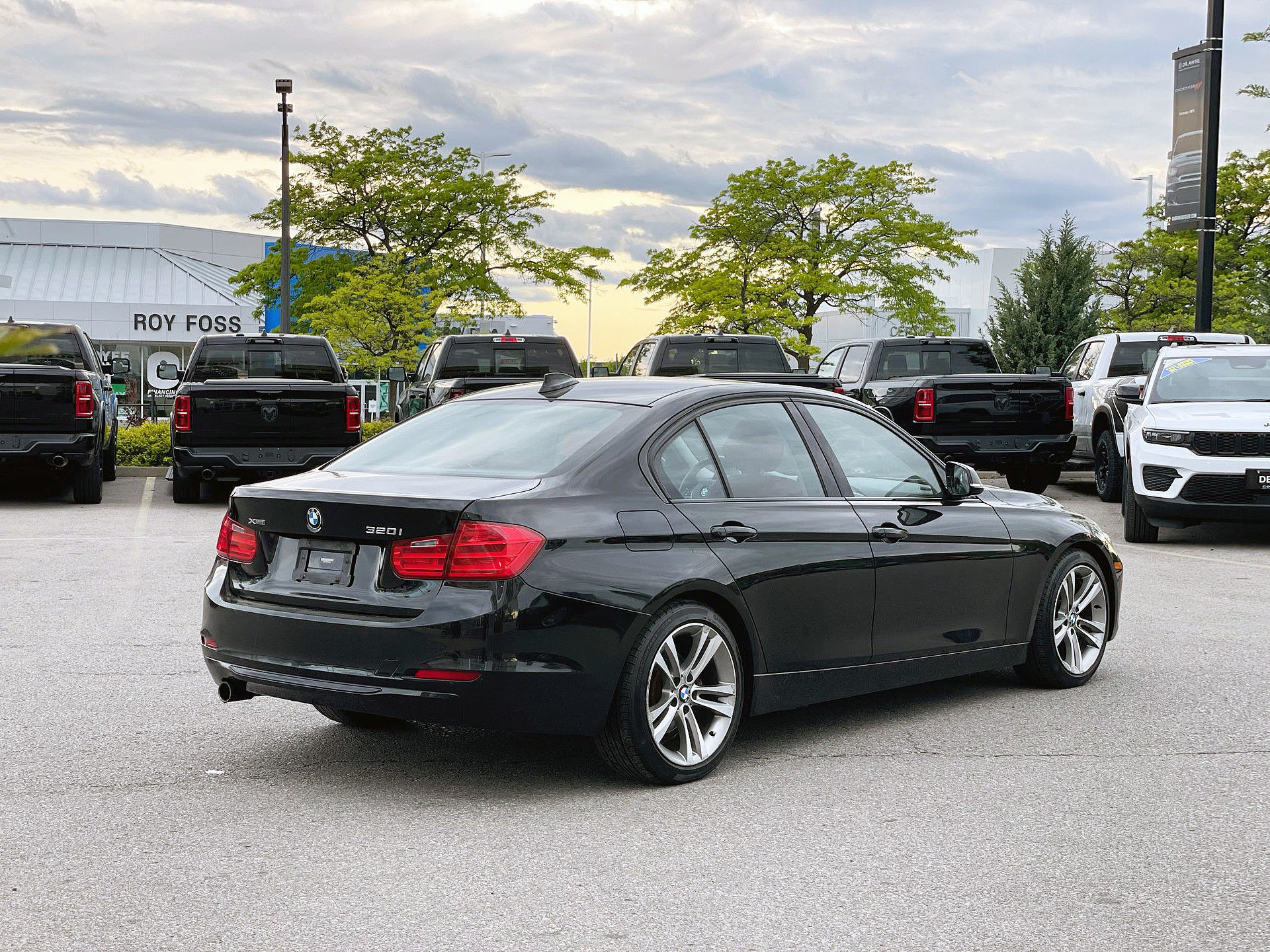 BMW 320i  2014 à Woodbridge, Ontario