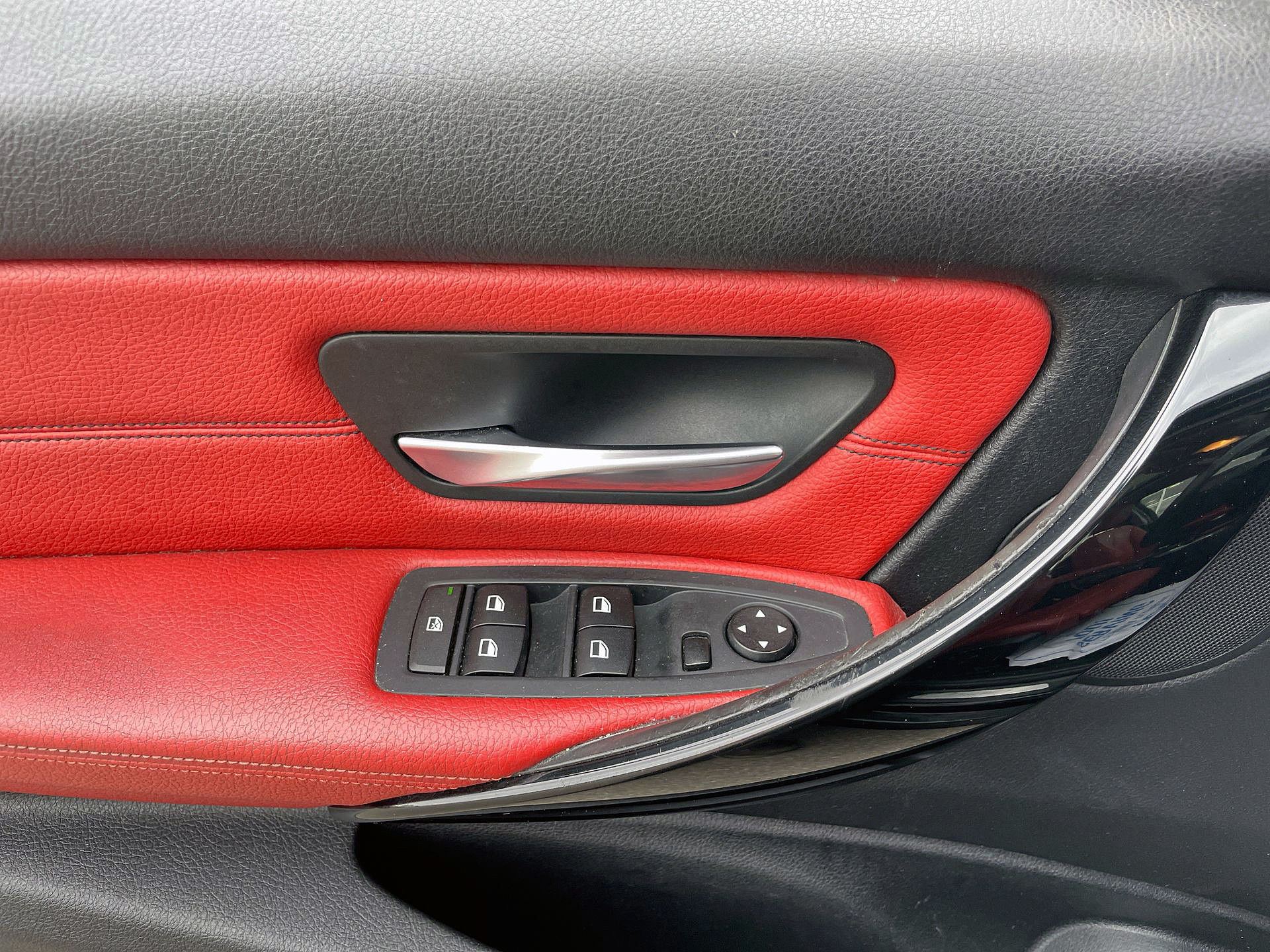 BMW 320i  2014 à Woodbridge, Ontario