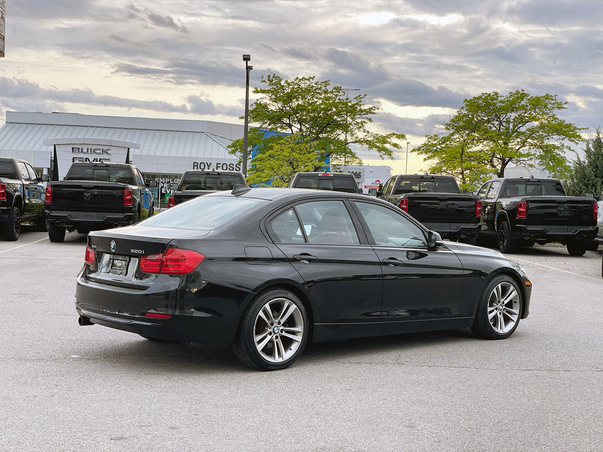 BMW 320i  2014 à Woodbridge, Ontario