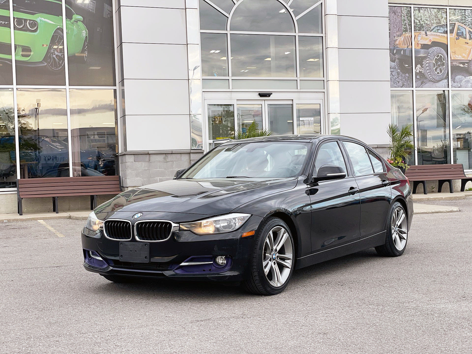 BMW 320i  2014 à Woodbridge, Ontario