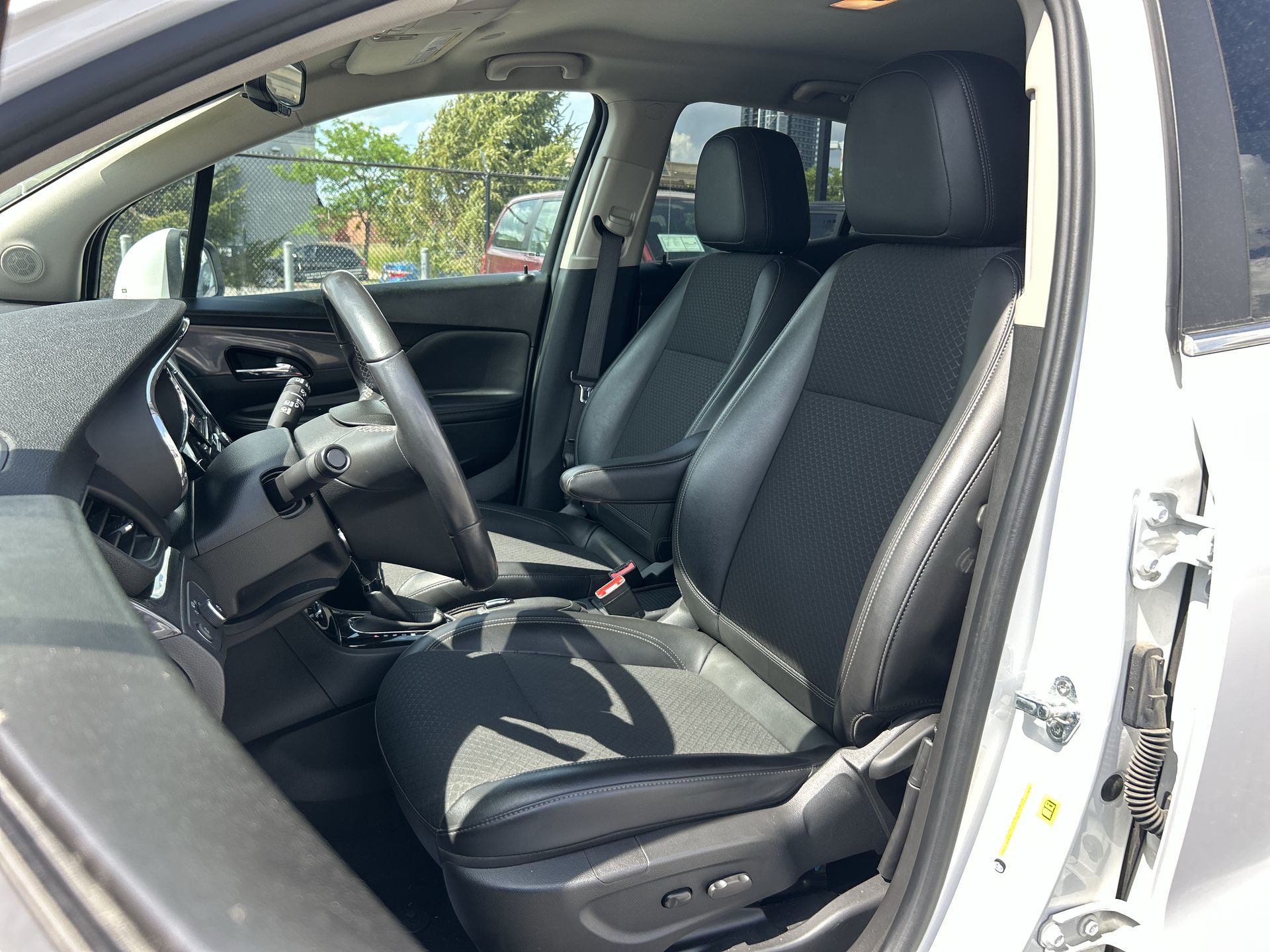 2022 Buick Encore in Woodbridge, Ontario