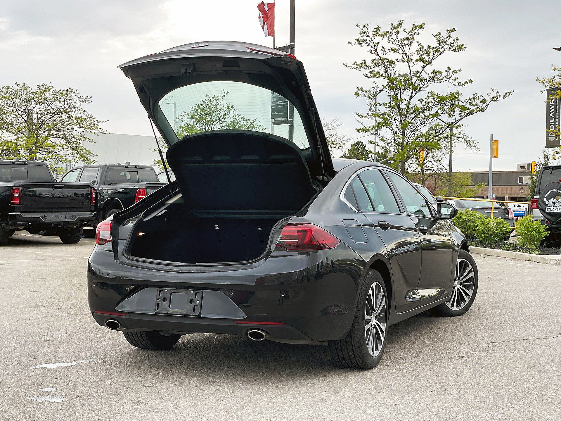 2018 Buick Regal in Woodbridge, Ontario
