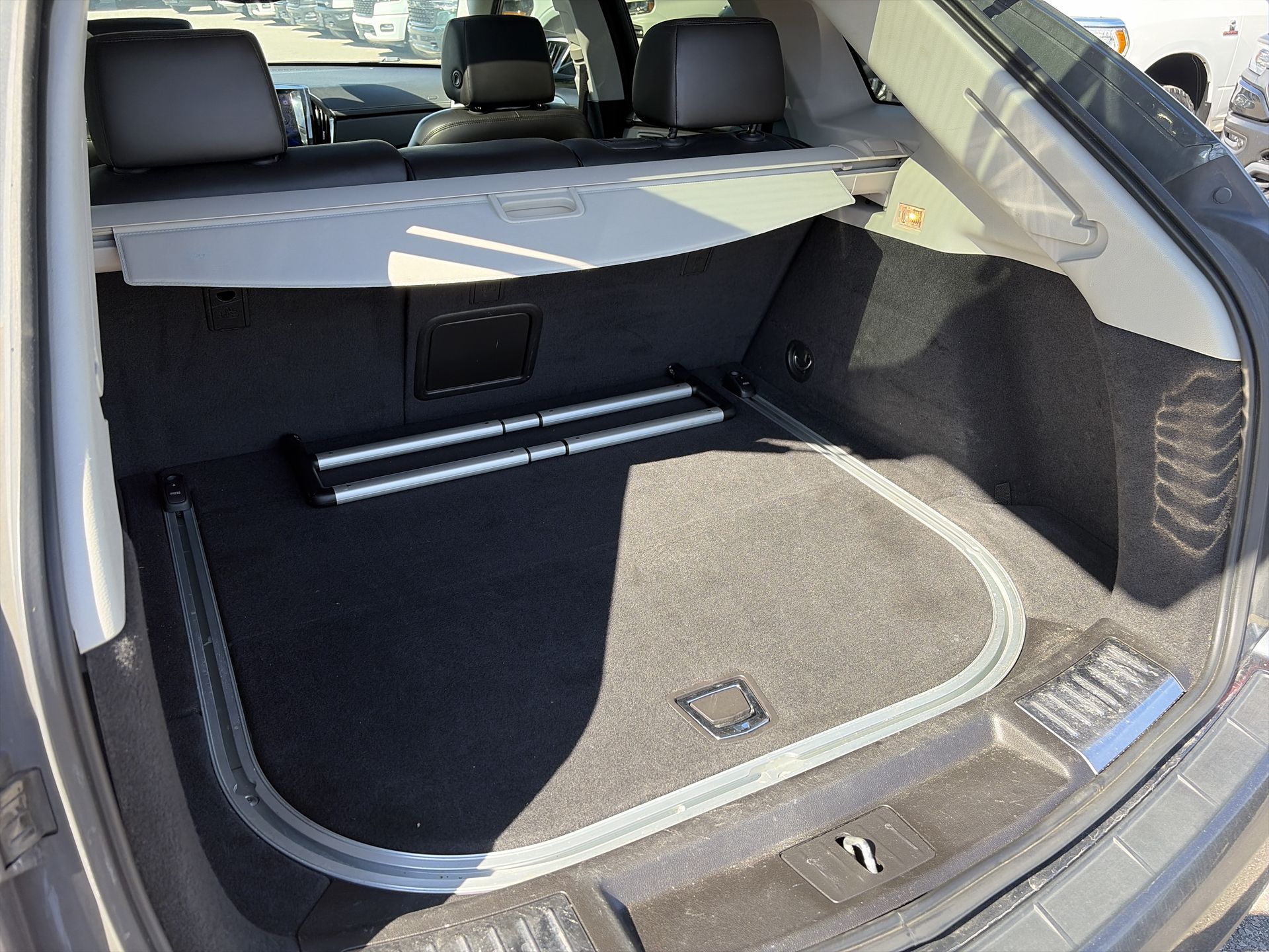 2011 Cadillac SRX in Woodbridge, Ontario