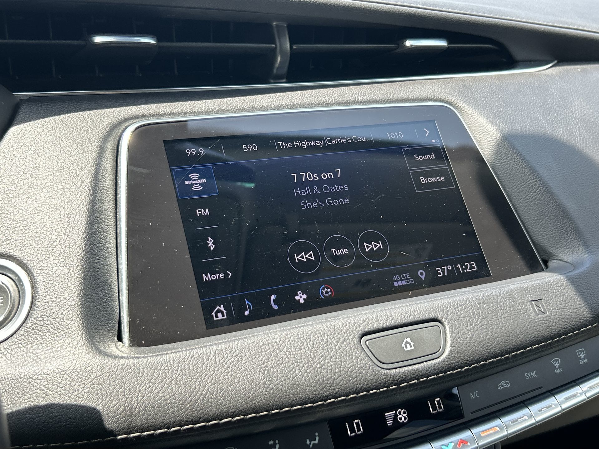 2019 Cadillac XT4 in Woodbridge, Ontario