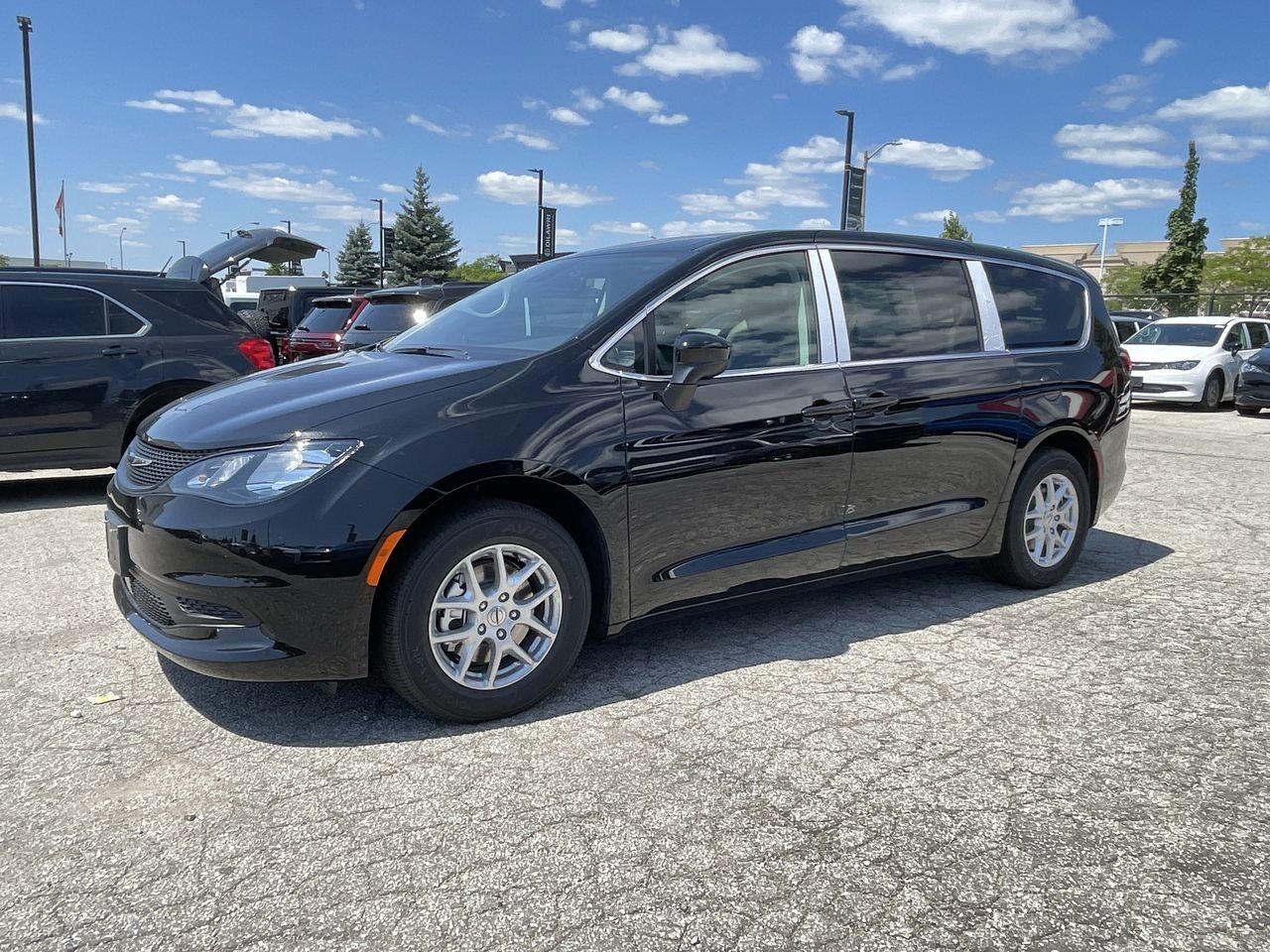 2024 Chrysler Grand Caravan