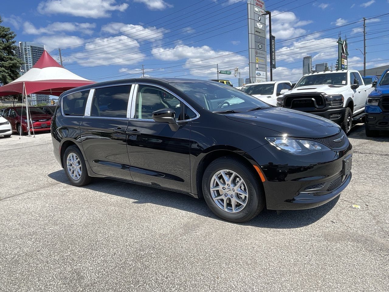 2024 Chrysler Grand Caravan