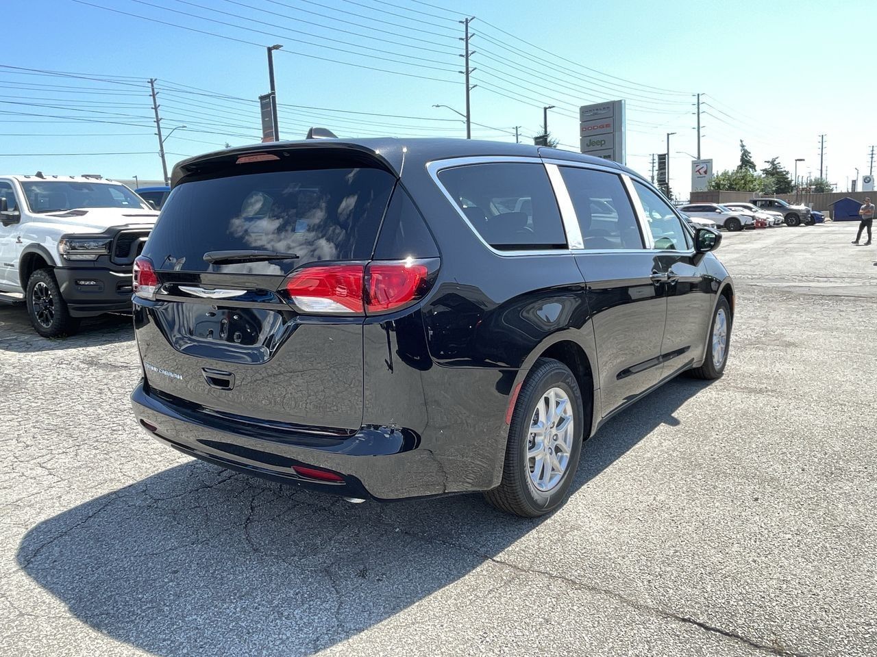 2024 Chrysler Grand Caravan