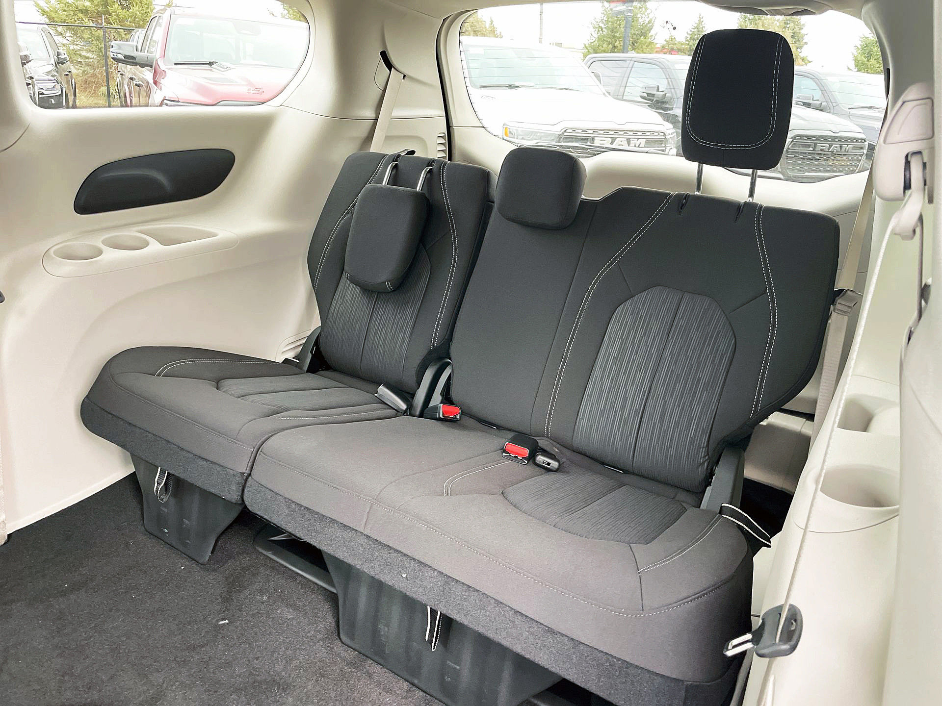 2024 Chrysler Grand Caravan in Woodbridge, Ontario