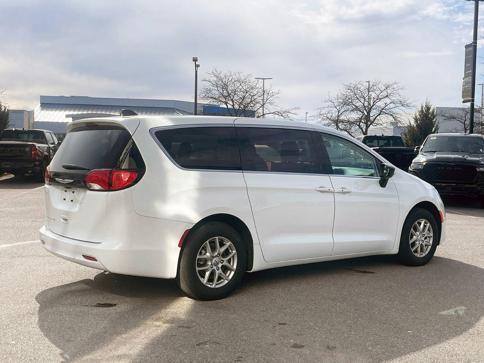 2024 Chrysler Grand Caravan