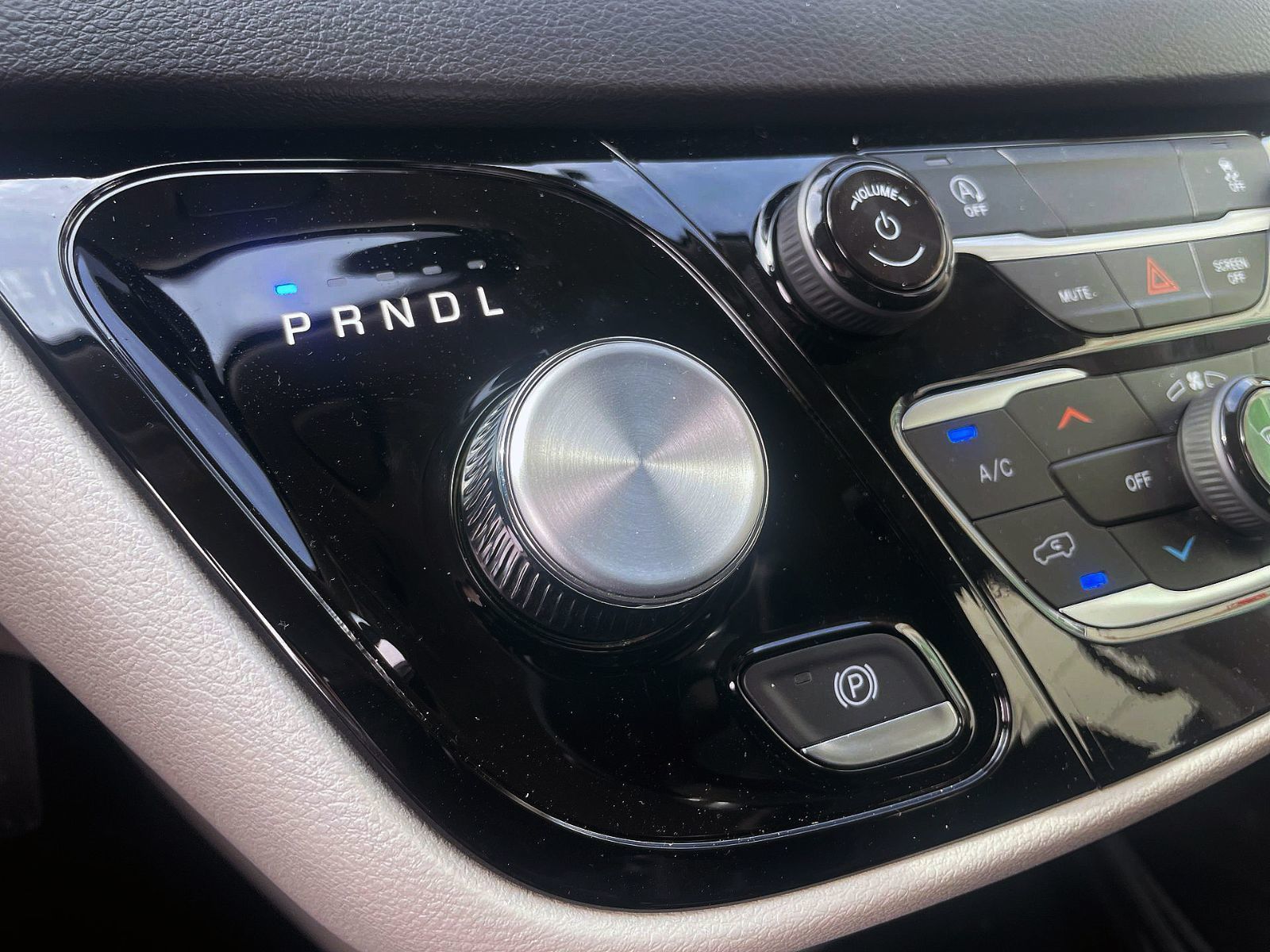 2024 Chrysler Grand Caravan