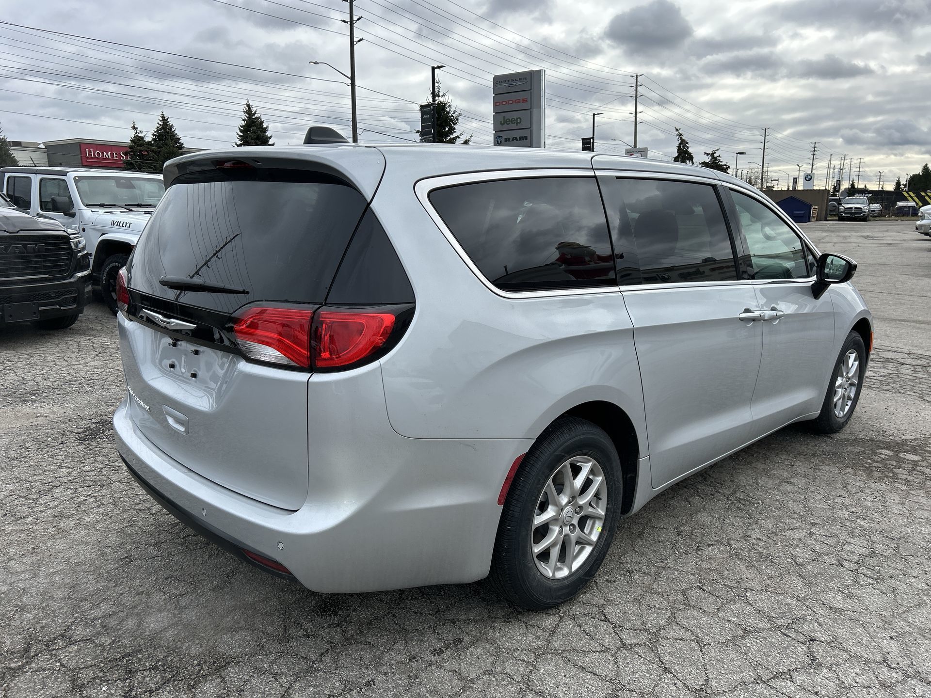 2026 Chrysler Grand Caravan