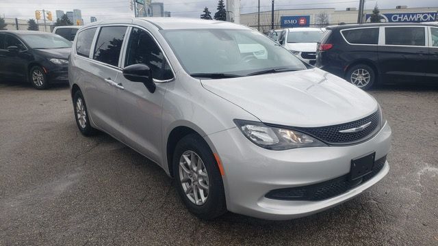 2026 Chrysler Grand Caravan
