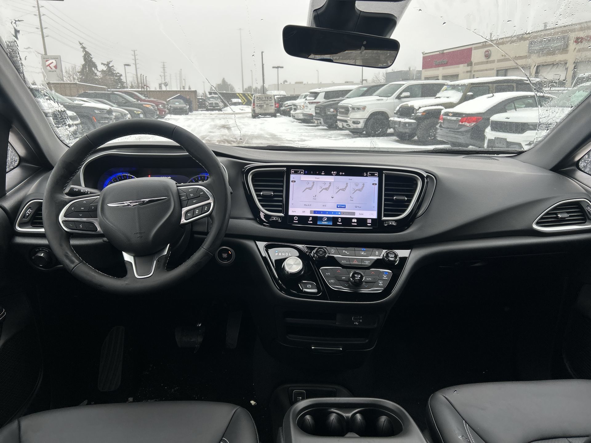 2026 Chrysler Grand Caravan