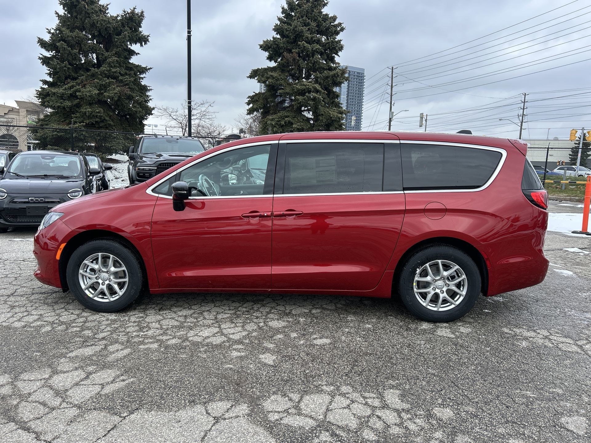 2026 Chrysler Grand Caravan