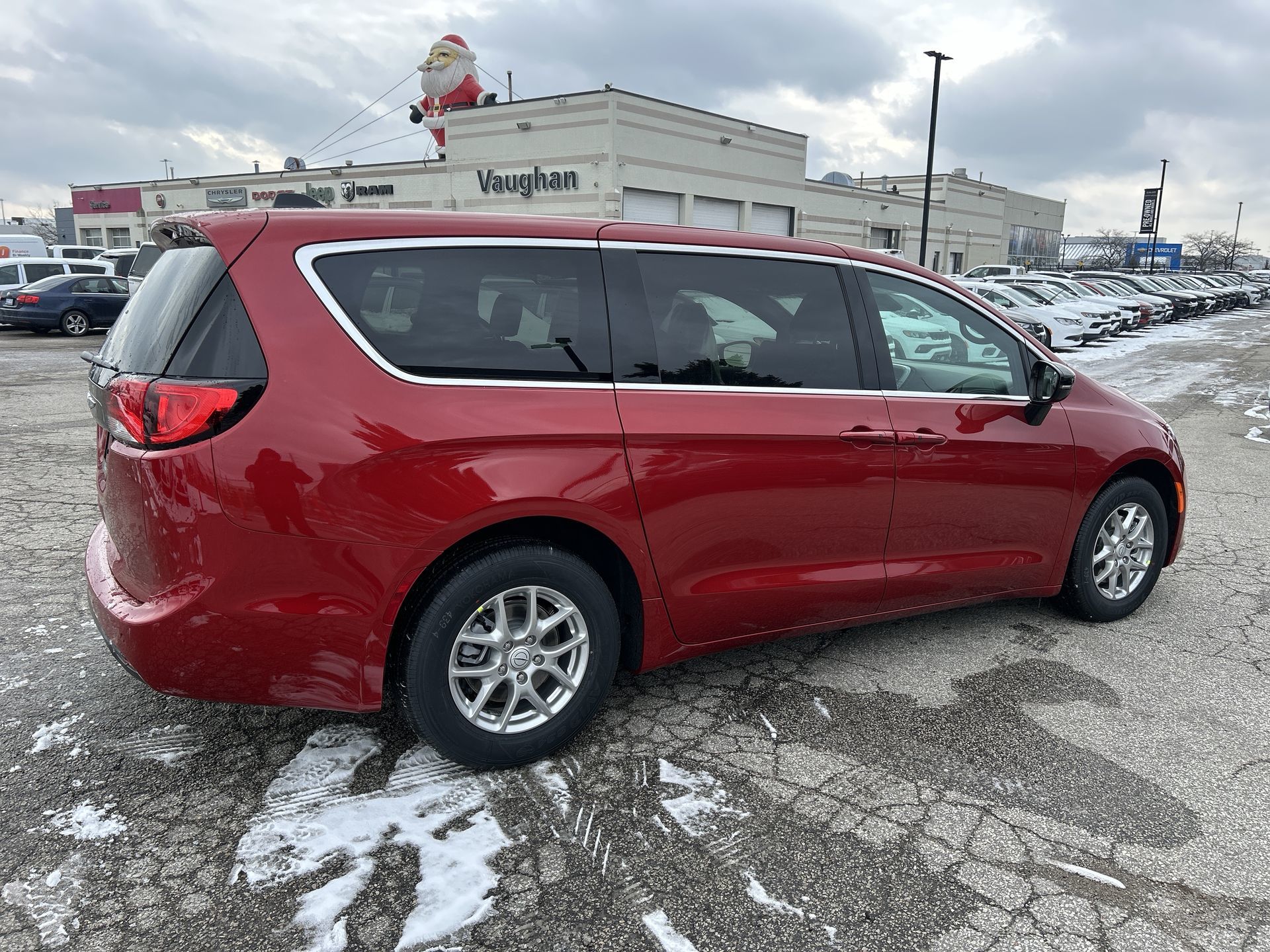 2026 Chrysler Grand Caravan