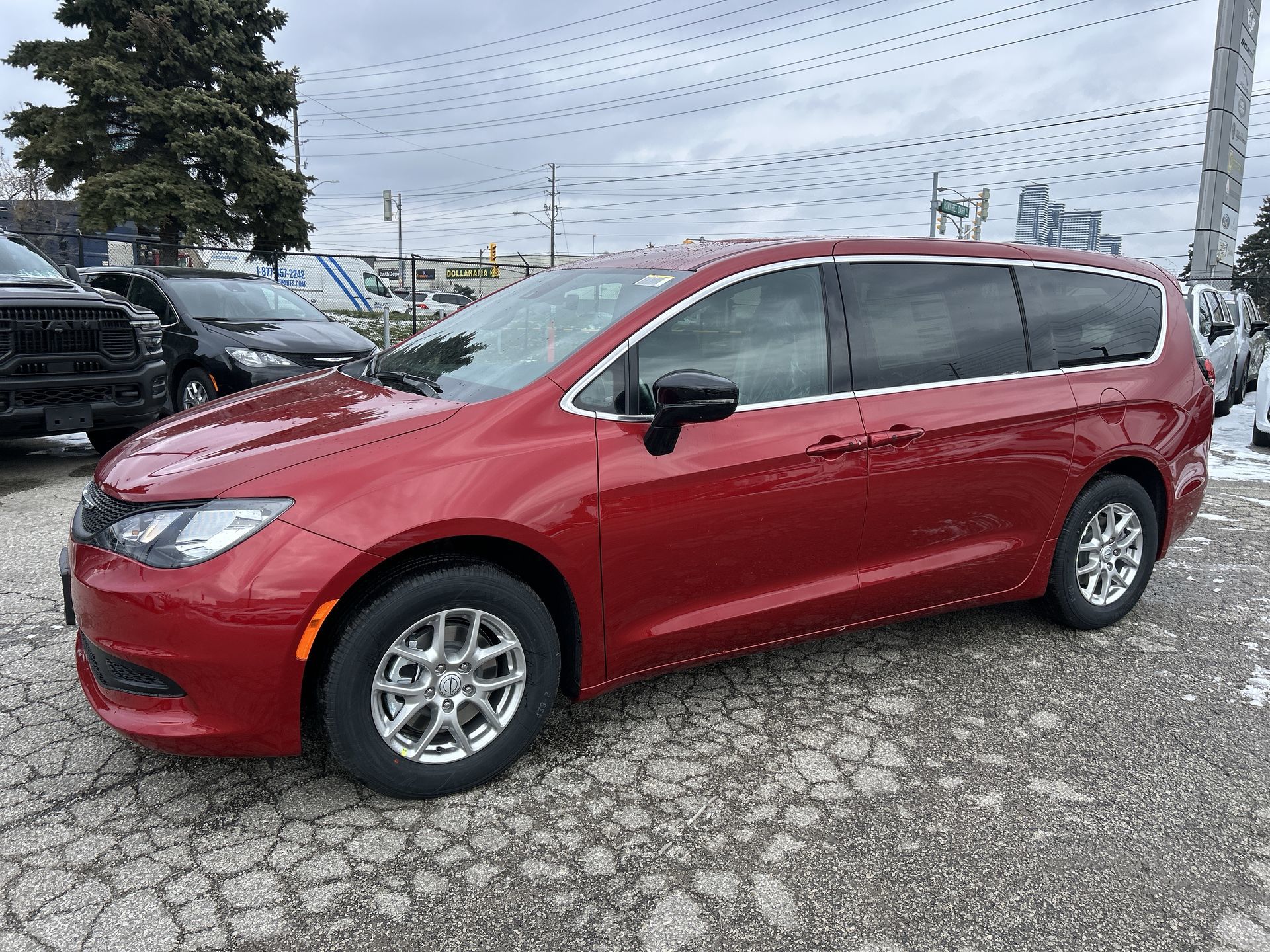 2026 Chrysler Grand Caravan