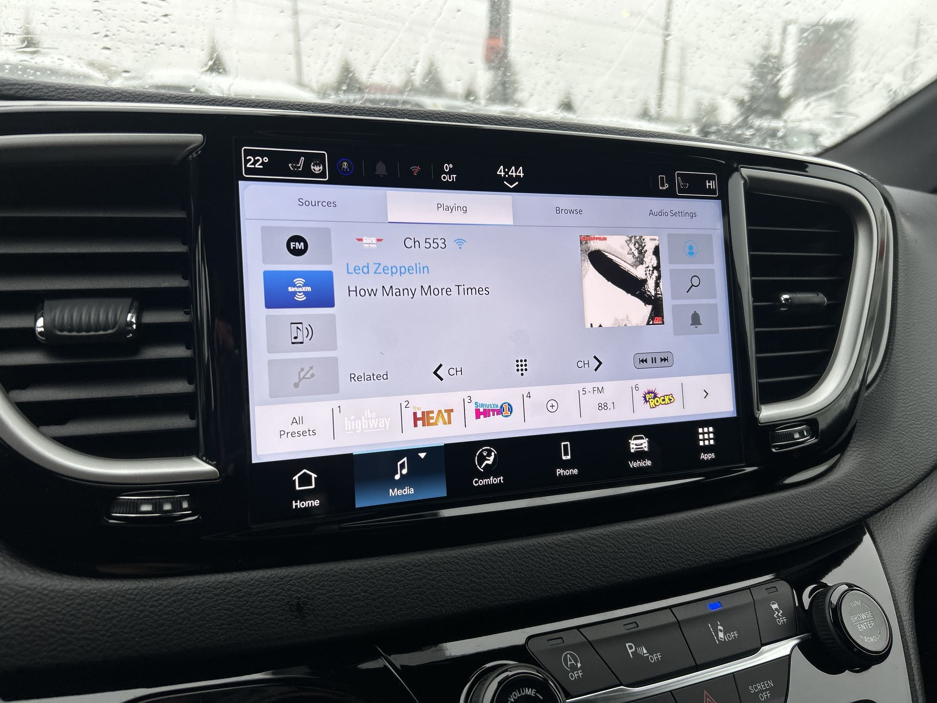 2026 Chrysler Grand Caravan